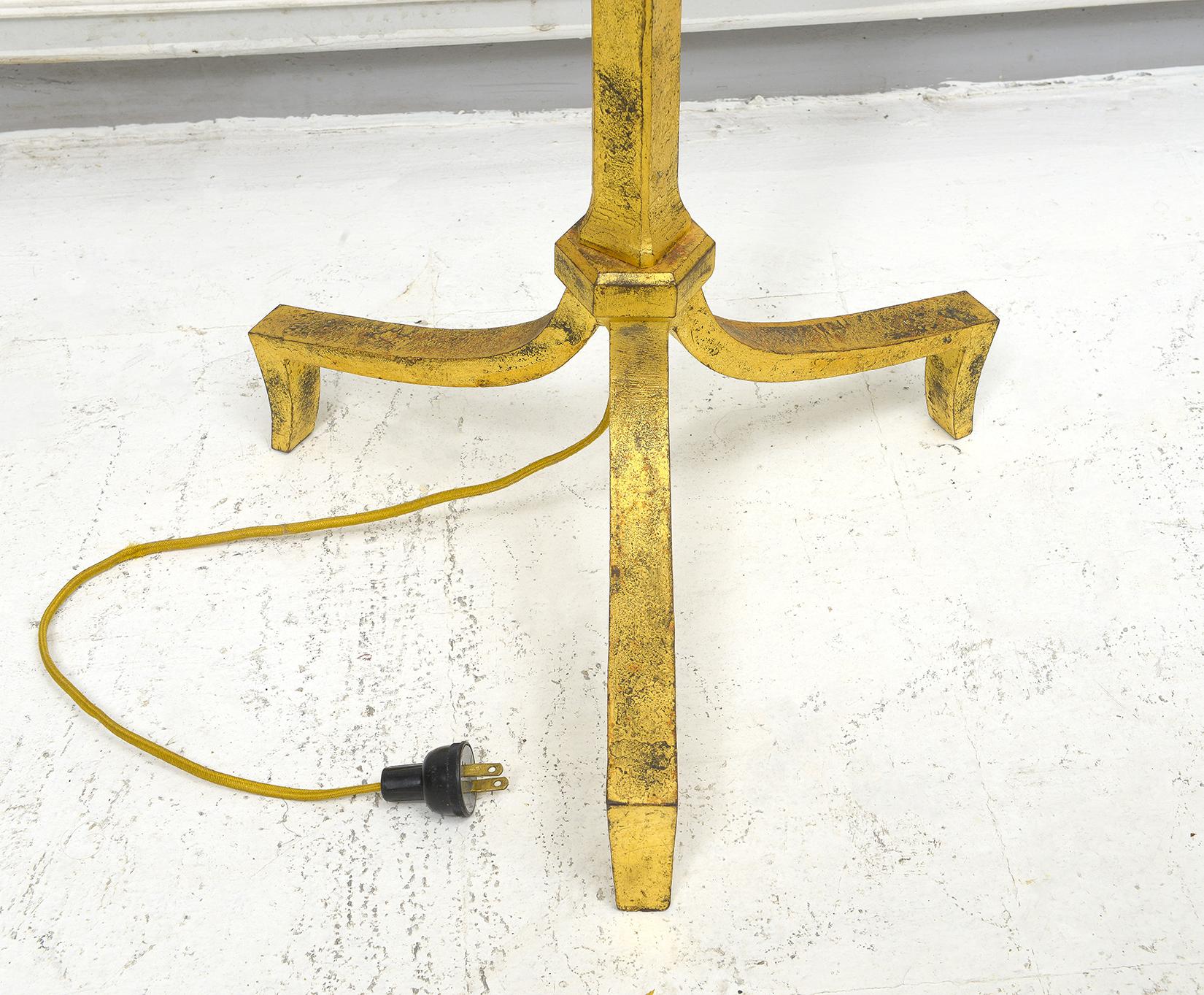 French Vintage Gilt-Iron Floor Lamp For Sale 2