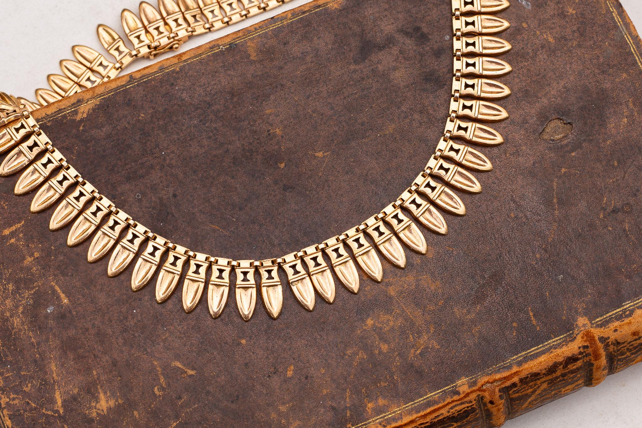French Vintage Gold Amphora Fringe Necklace Archaeological Revival Etruscan For Sale 7