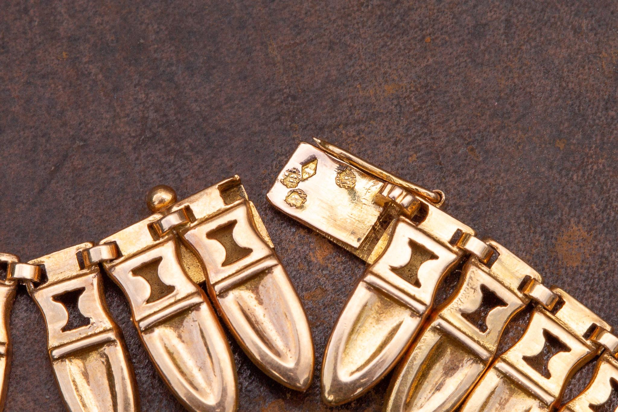 French Vintage Gold Amphora Fringe Necklace Archaeological Revival Etruscan For Sale 8