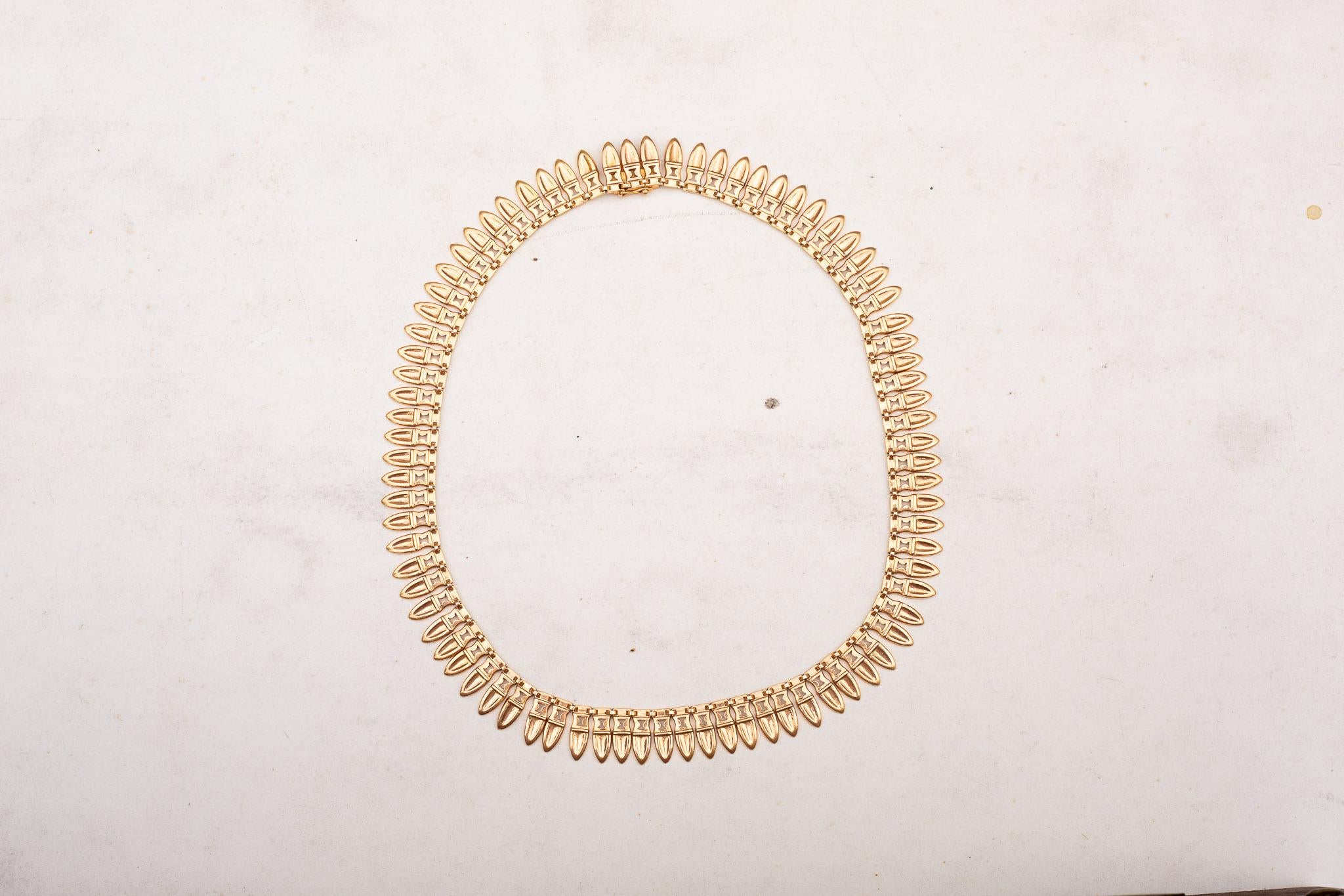 French Vintage Gold Amphora Fringe Necklace Archaeological Revival Etruscan For Sale 2
