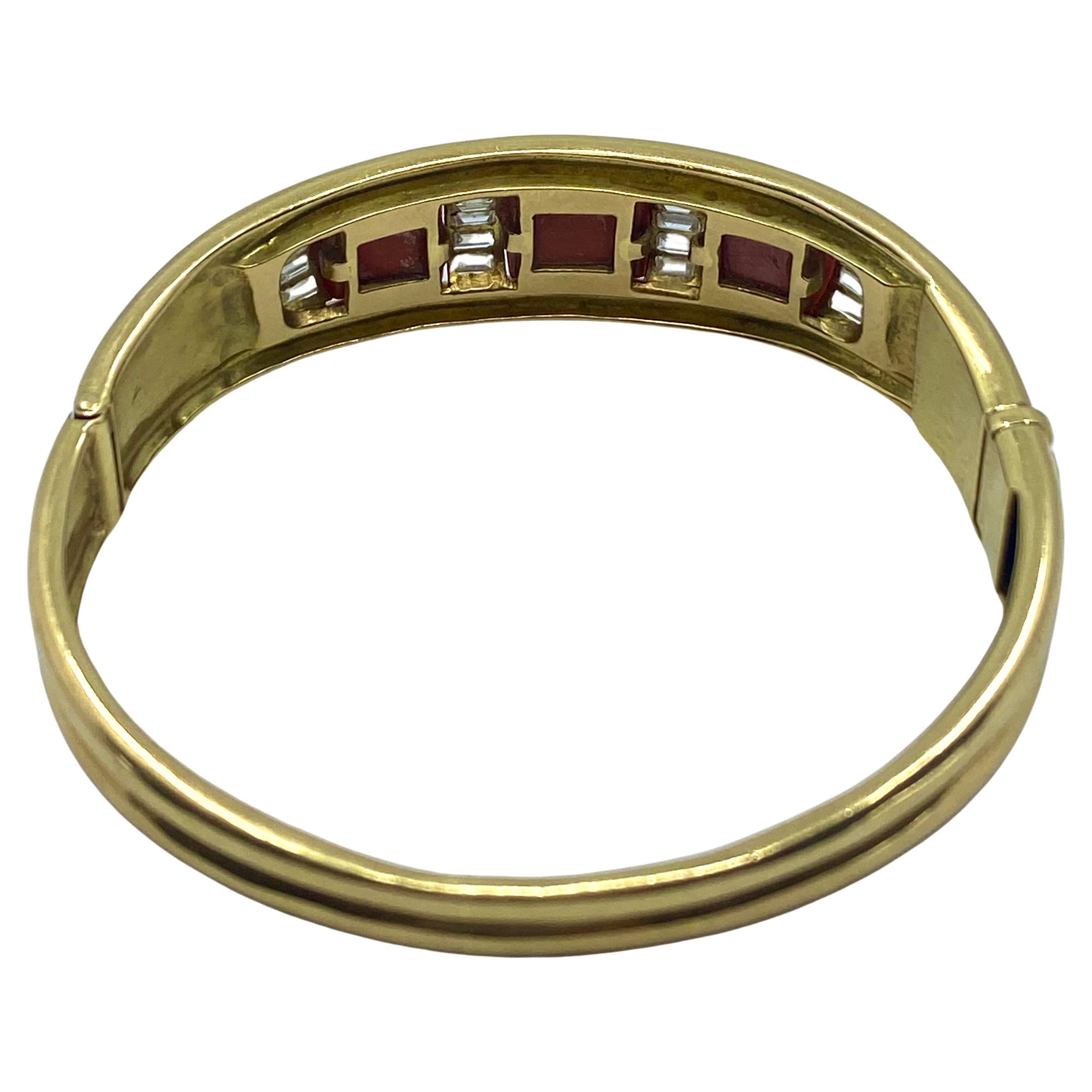 Women's French Vintage Gold Bangle Bracelet Coral Diamond For Sale