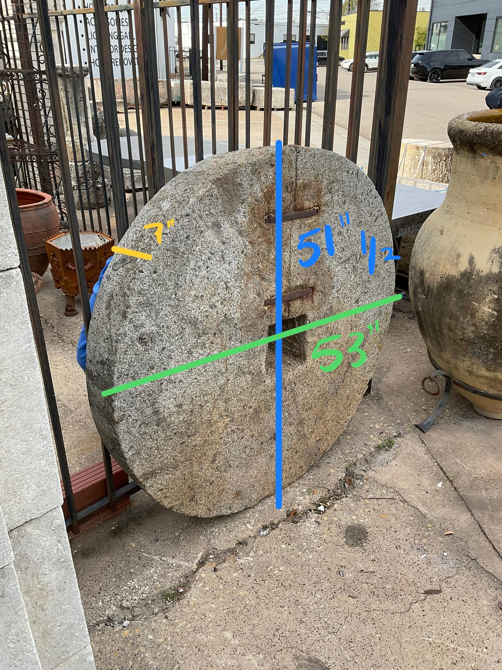 French Vintage Granite Stone Flour Mill In Good Condition In Dallas, TX