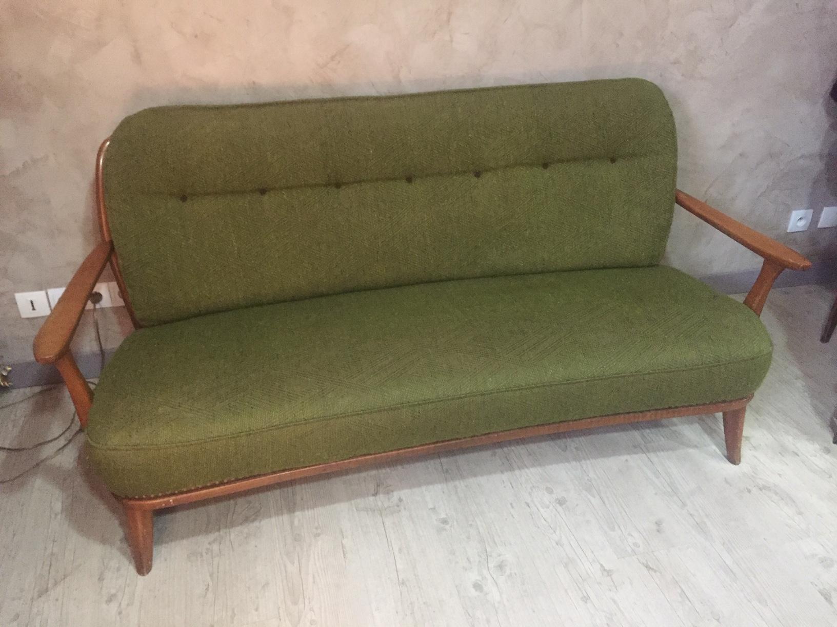 Very nice French vintage green fabric three seater sofa from the 1960s.
This is the original fabric. Some scratches on the wood but good condition.
      