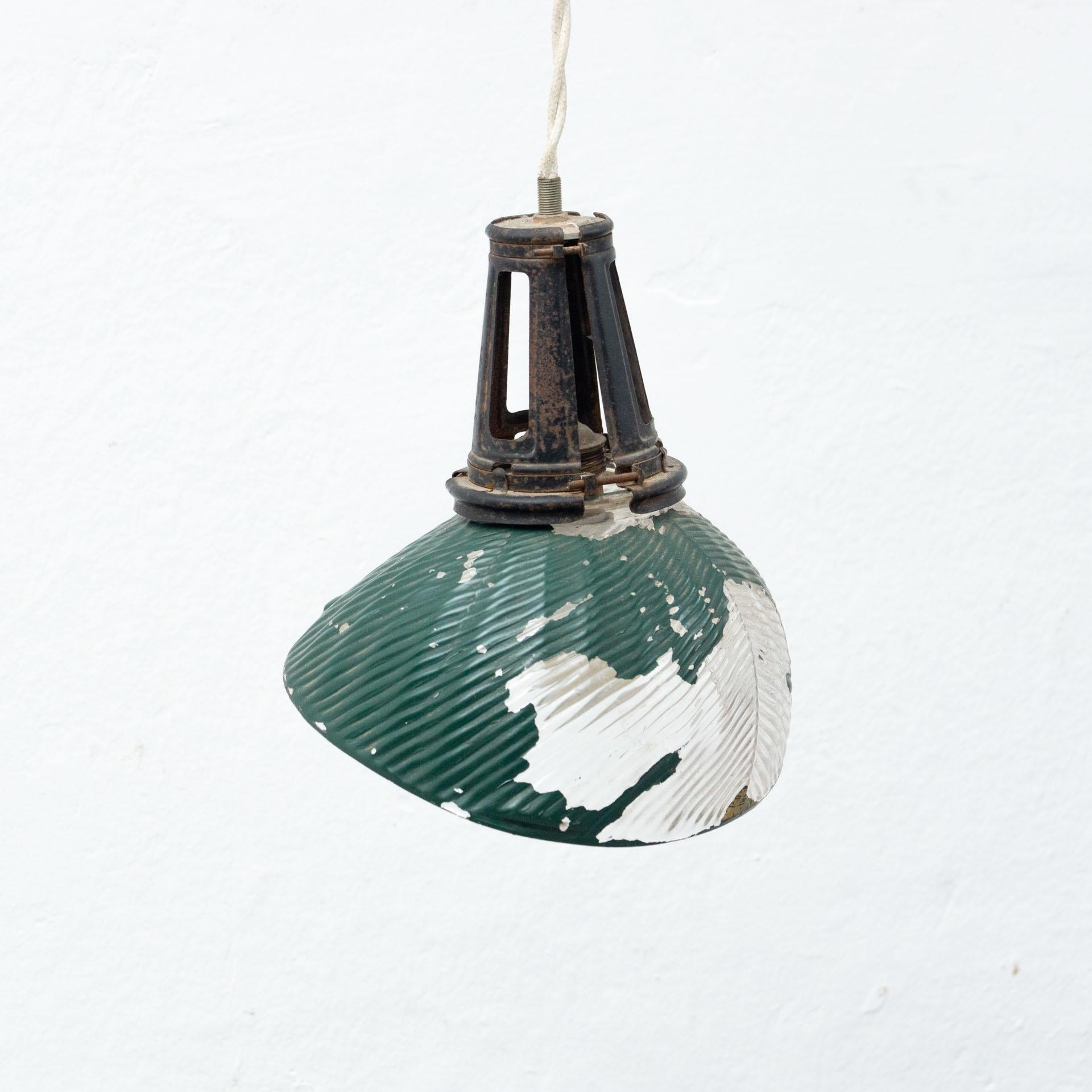 French Vintage Green Glass Ceiling Lamp, circa 1940 In Good Condition In Barcelona, Barcelona