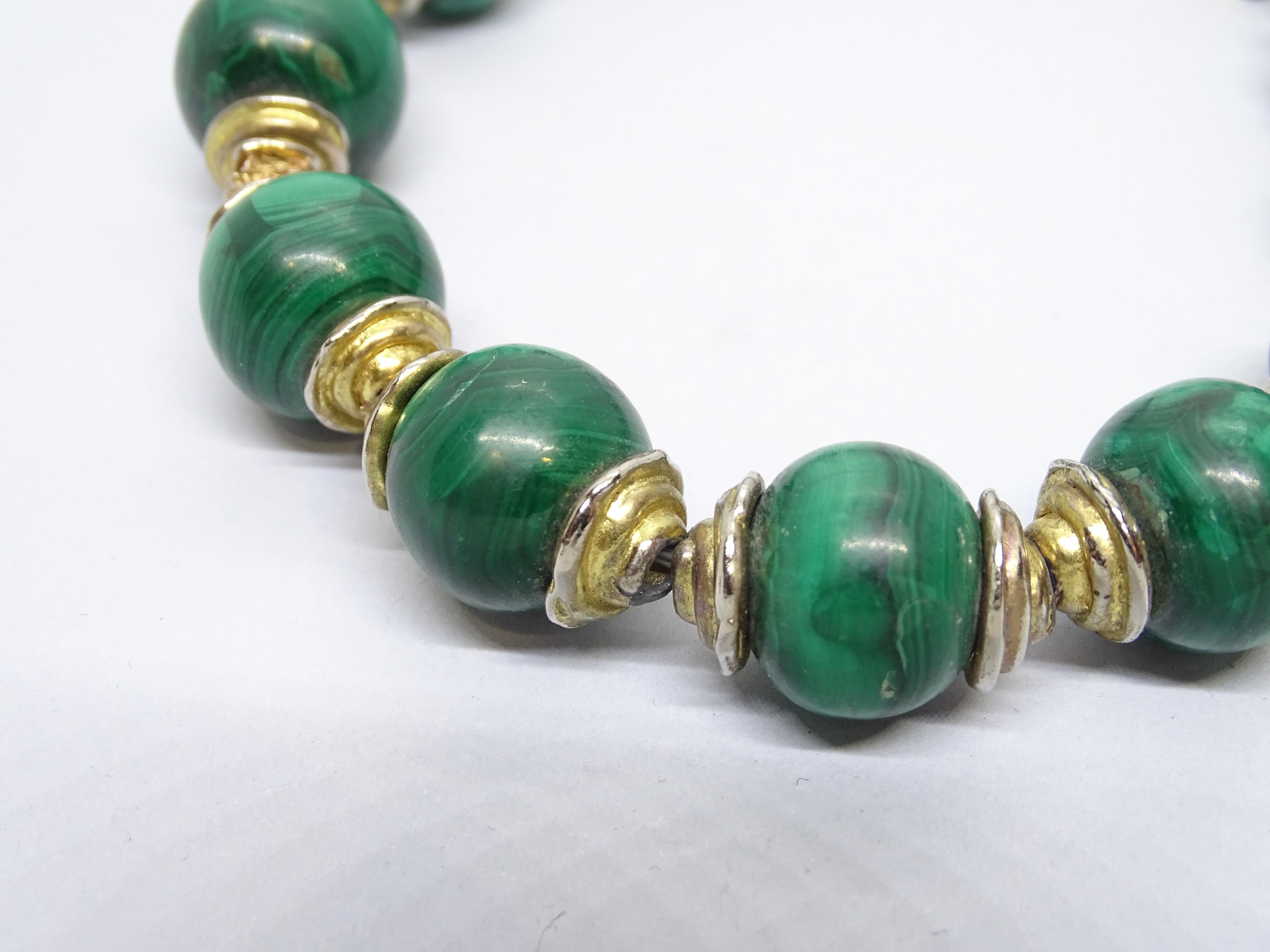 Französisch  Grüne Vintage-Halskette mit Malachitkugeln  Set aus Gild-Metall 2