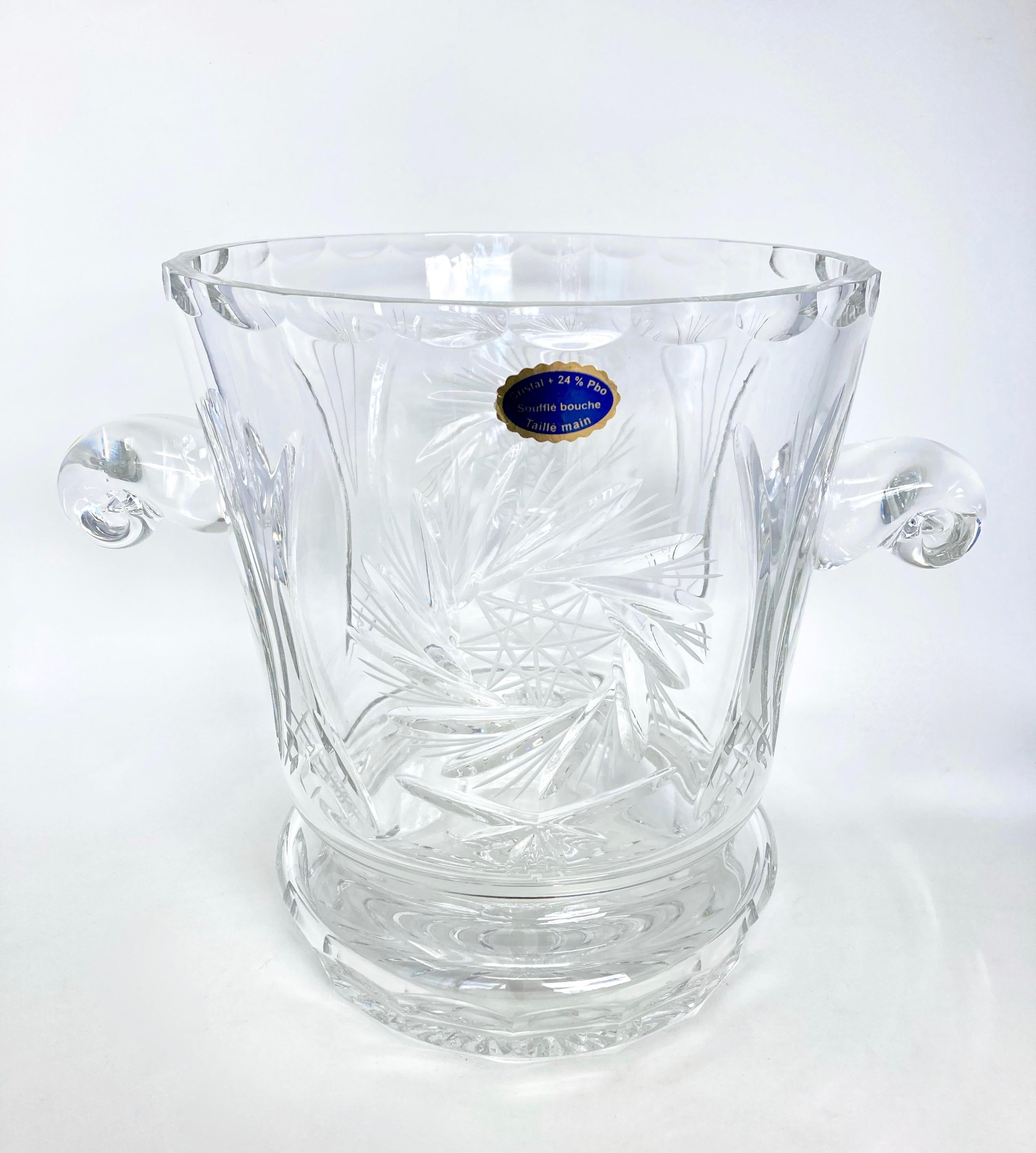 Hollywood Regency French 1980s Vintage Handmade Cut Crystal Champagne Bucket by Les Grands Ducs For Sale