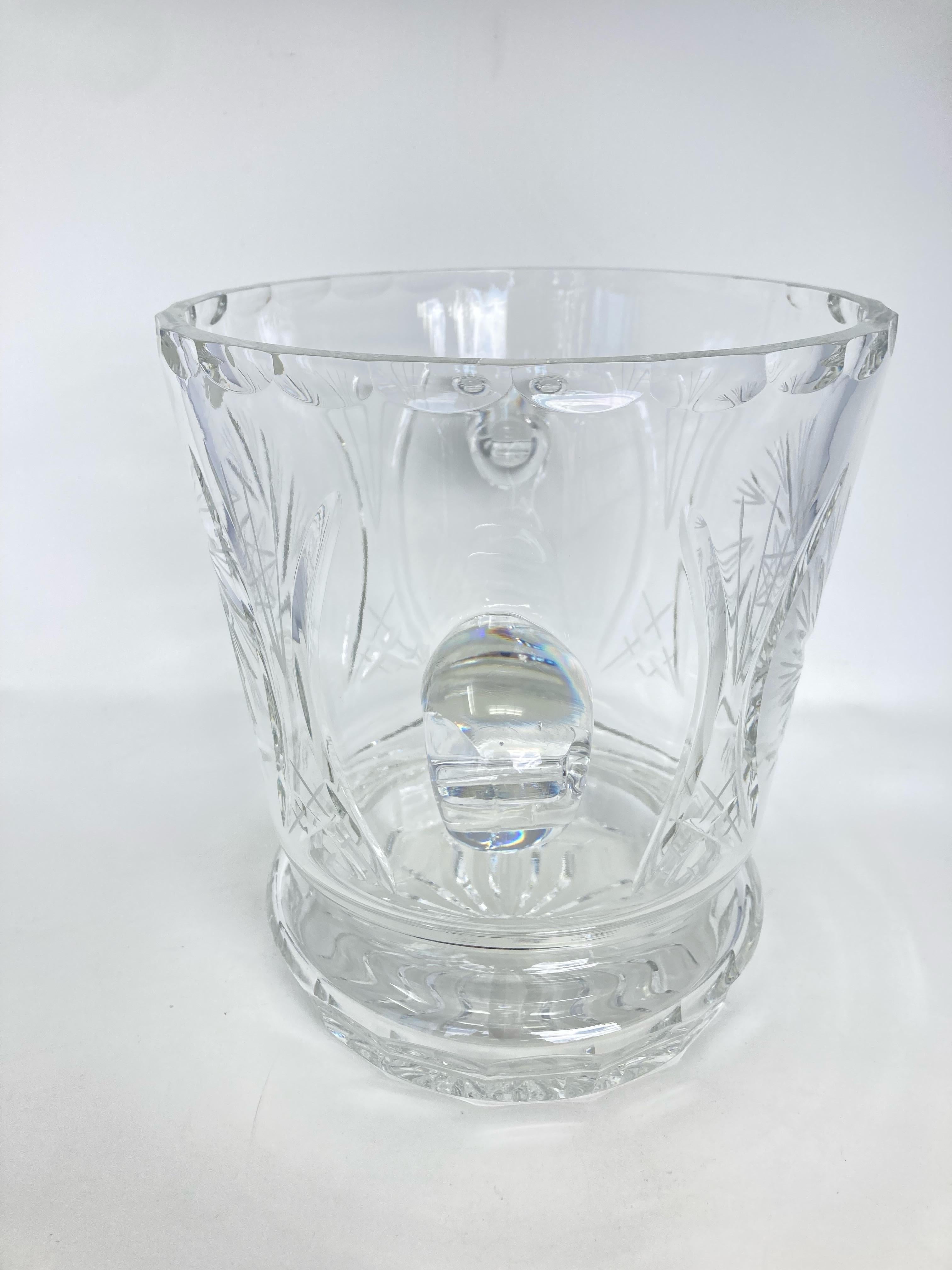 Hand-Crafted French 1980s Vintage Handmade Cut Crystal Champagne Bucket by Les Grands Ducs For Sale