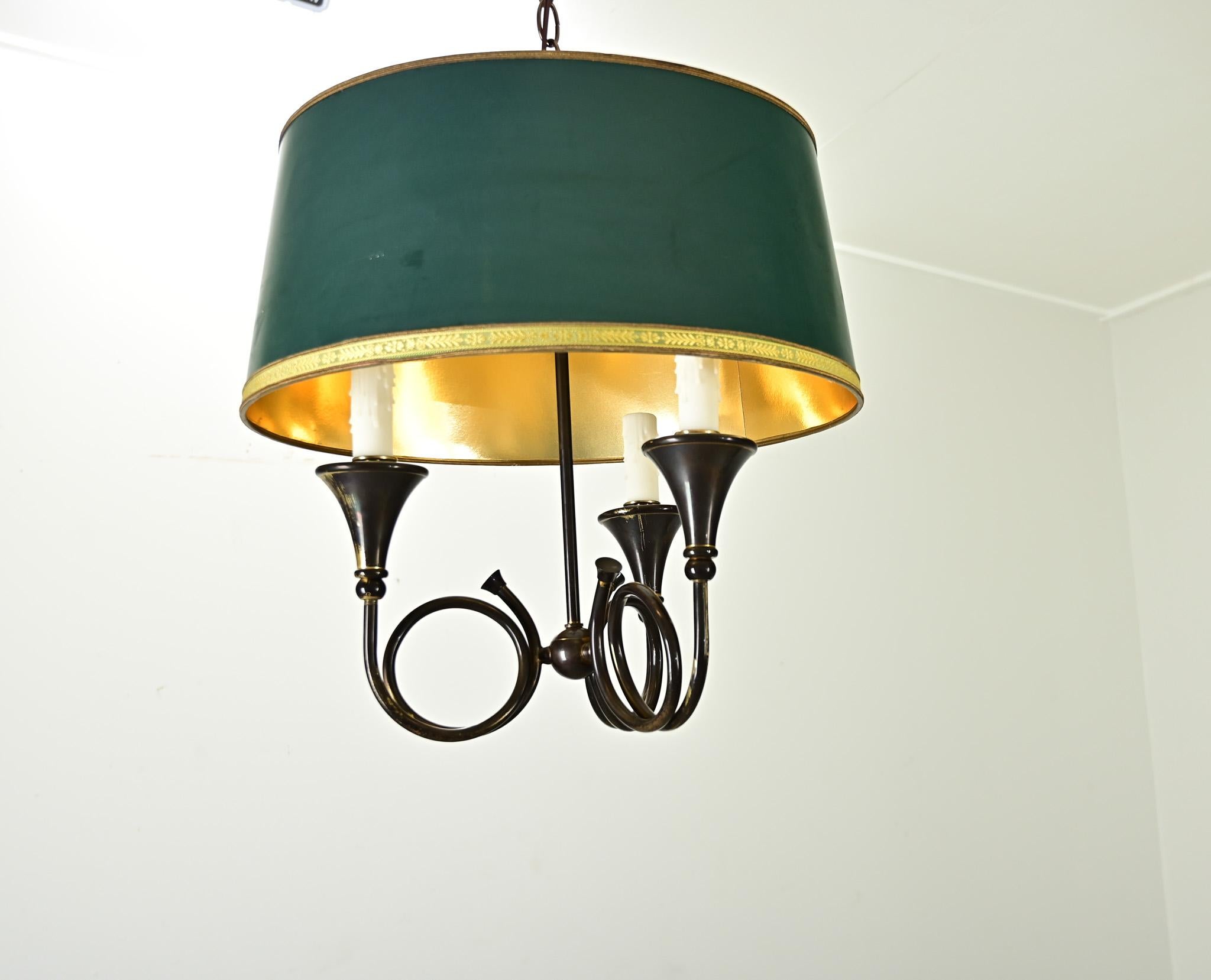French Vintage Horn Bouillote Style Chandelier For Sale 4