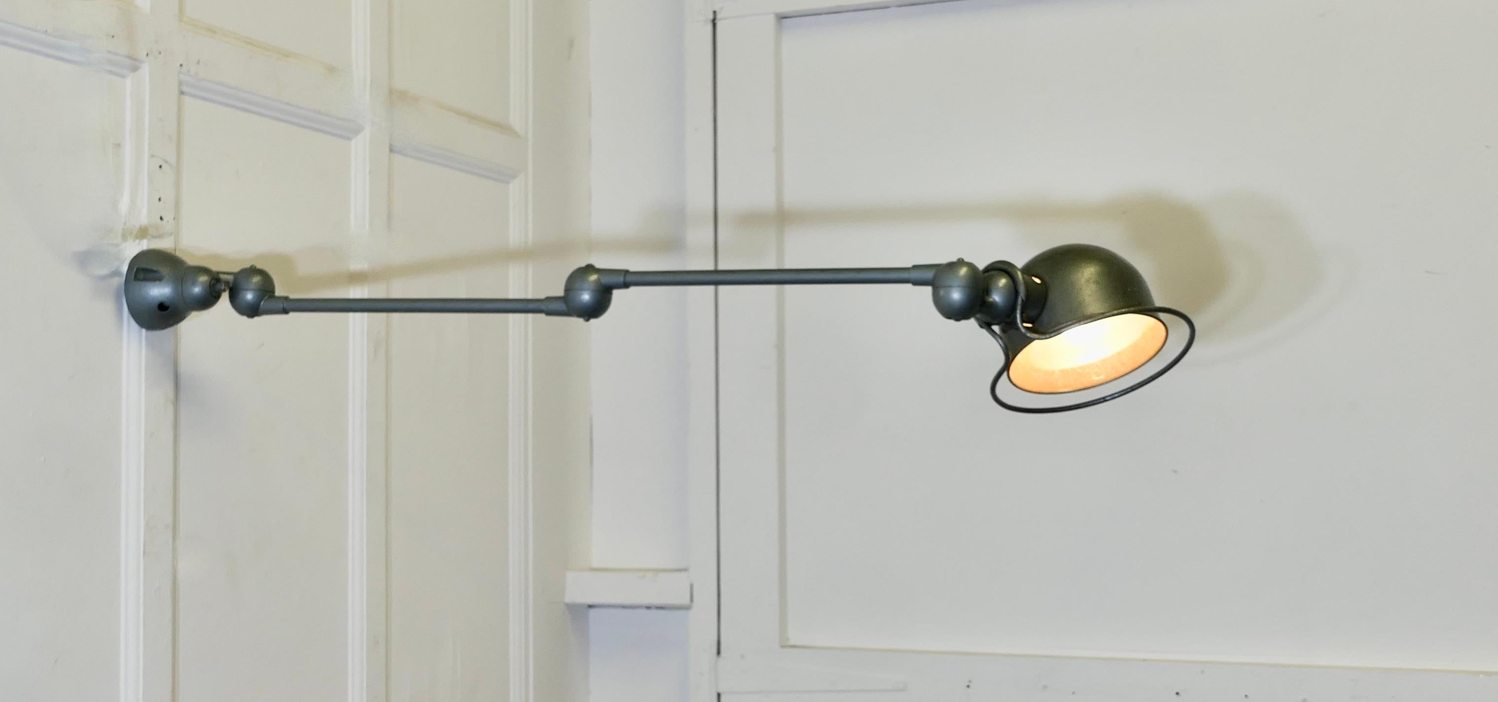French Vintage Industrial Articulated Wall Light Sconce    For Sale 2