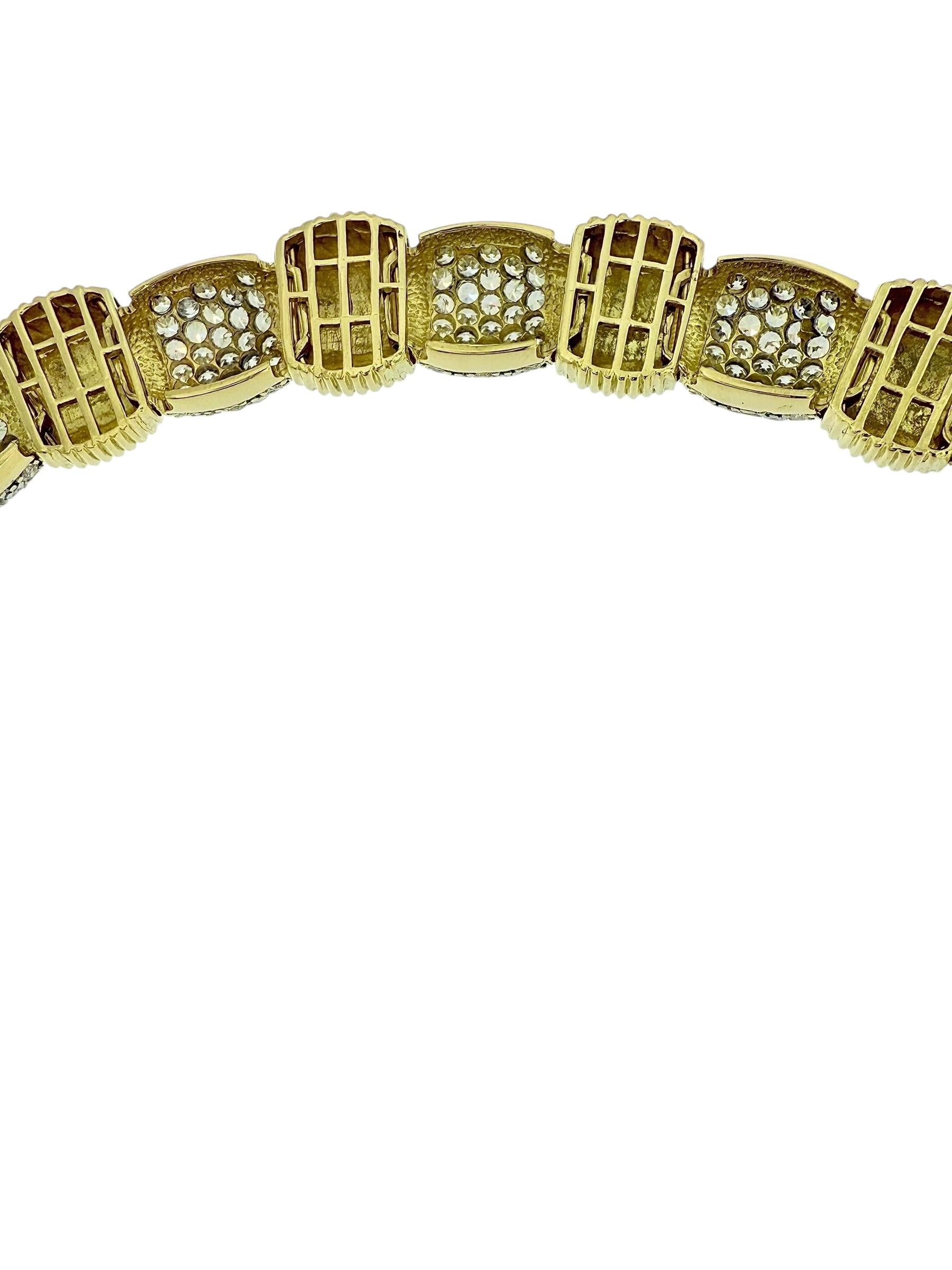 French Vintage Jewelry Set Yellow and White Gold with Diamonds For Sale 2