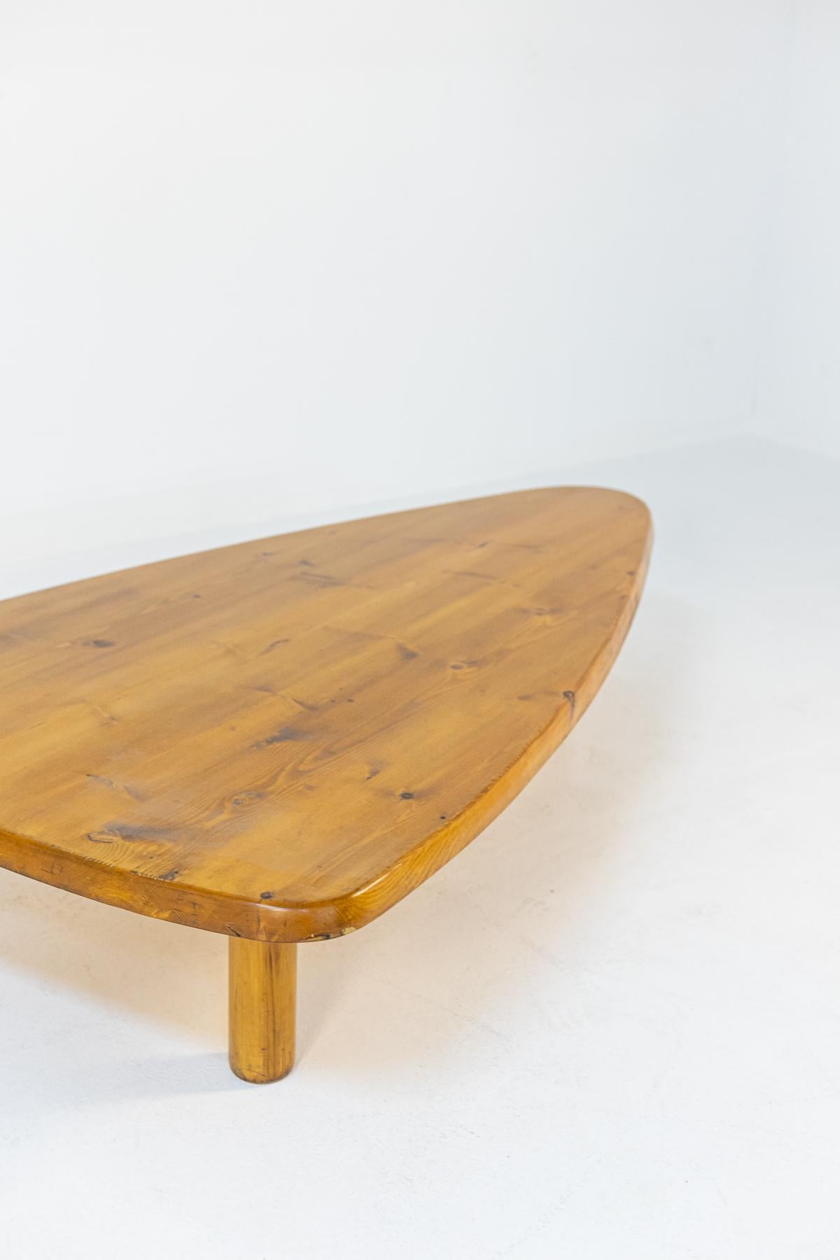 Mid-Century Modern Grande table basse française vintage en bois de pin