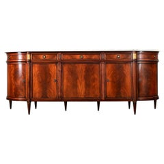 Enfilada francesa vintage de caoba estilo Luis XVI