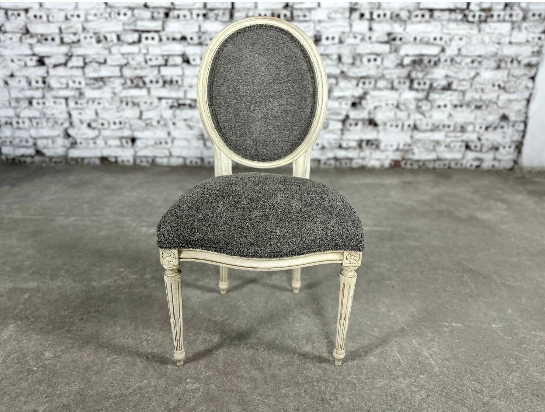 French Vintage Louis XVI Style Reupholstered Dining Chairs - Set of 8 (Französisch) im Angebot