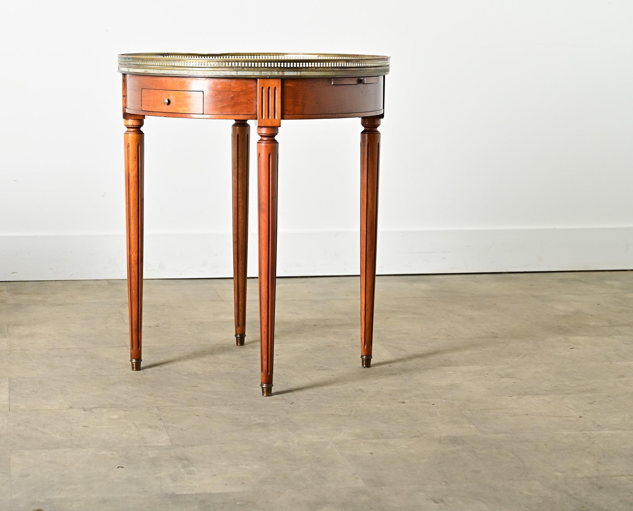Mesa Bouillotte Gueridon Vintage Francesa de Caoba en Bueno estado para la venta en Baton Rouge, LA