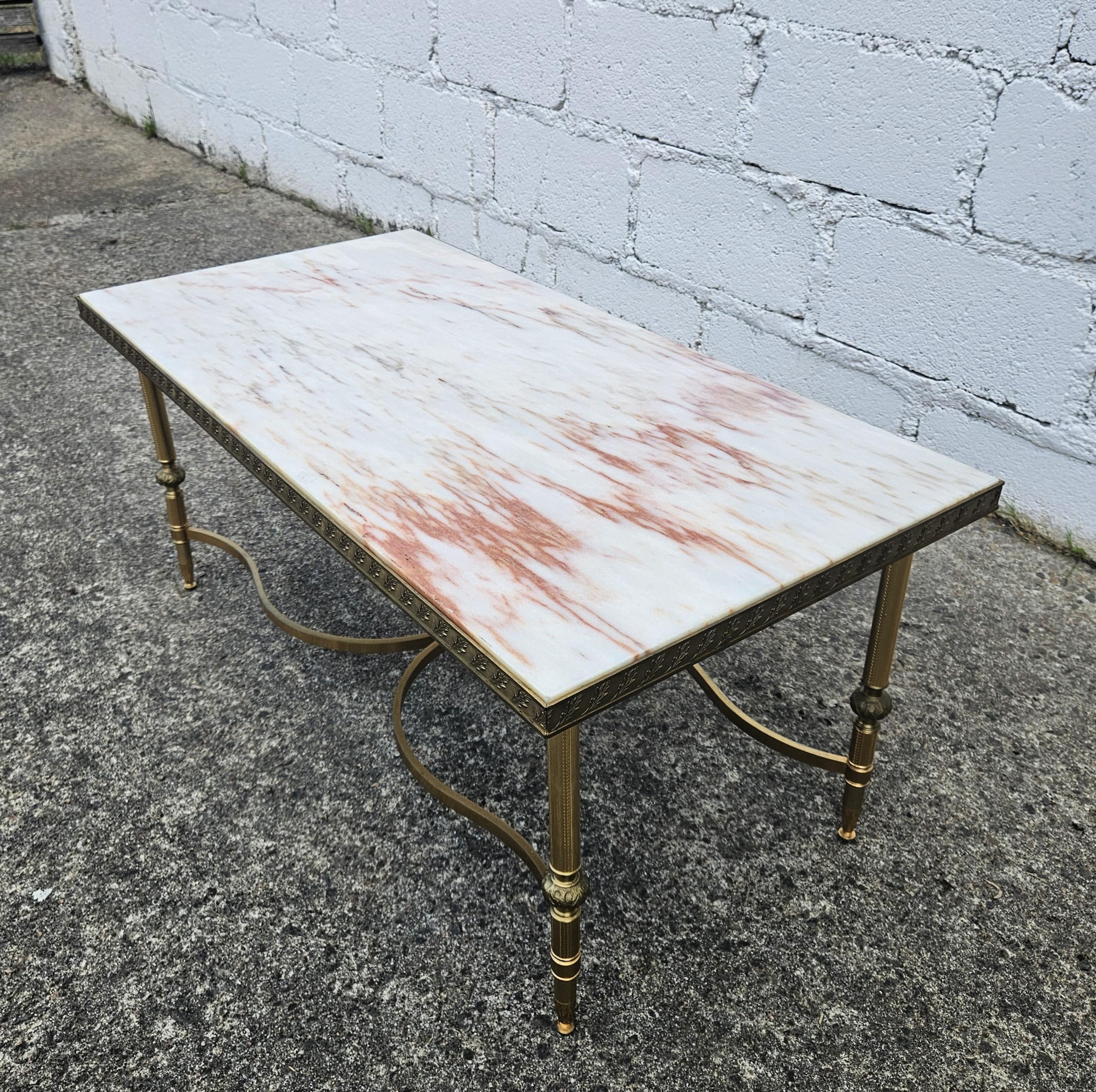 French vintage Marble and Brass Coffee Table-Lounge Table-Hollywood Regency 70s For Sale 1