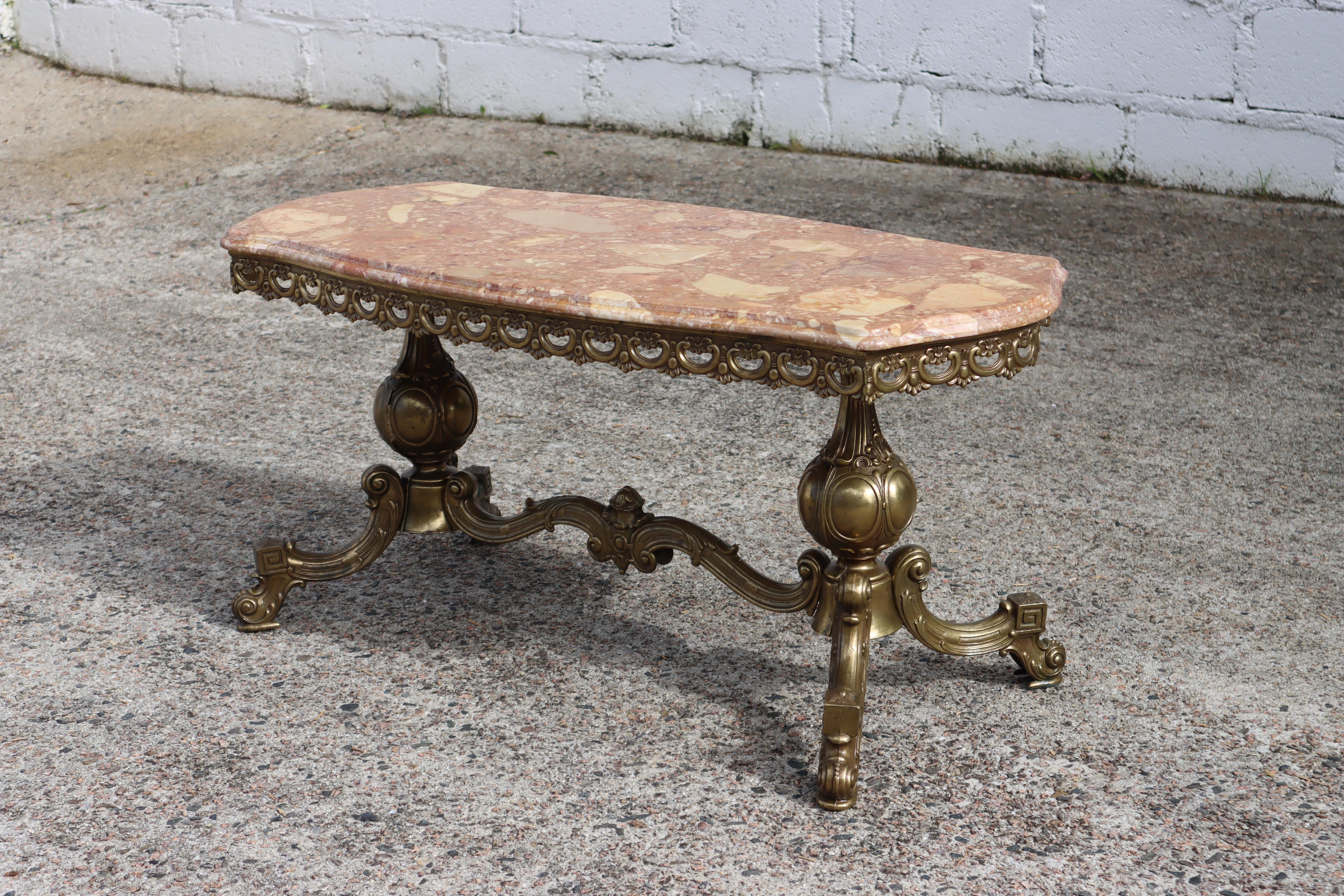 French Vintage Marble & Brass Coffee Table-Cocktail Table-Lounge Table-60s In Good Condition In Bussiere Dunoise, Nouvel Aquitaine