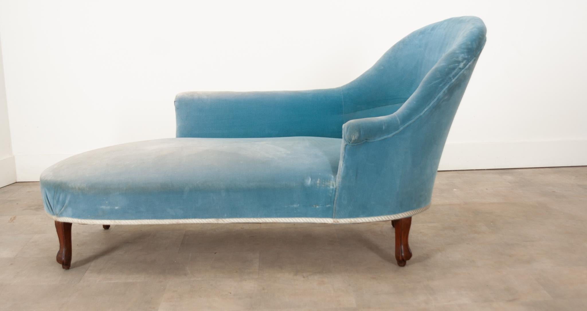 French Vintage Meridienne or Chaise Longue 5