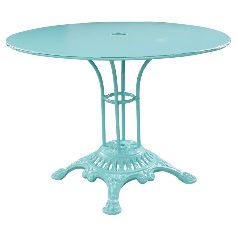French Vintage Metal Garden Table For Sale at 1stDibs