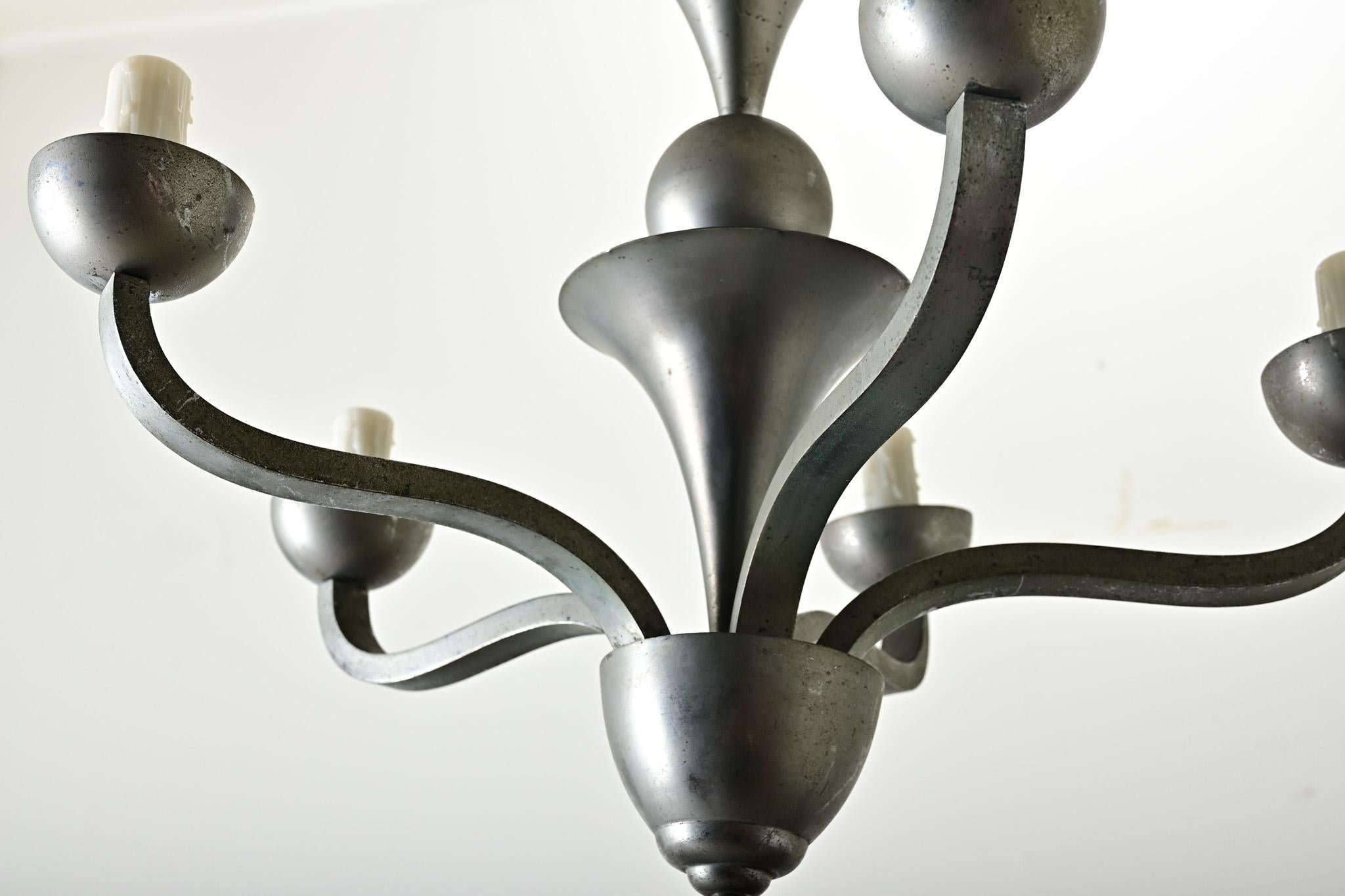 Lampadario vintage francese di metà secolo moderno in vendita 5