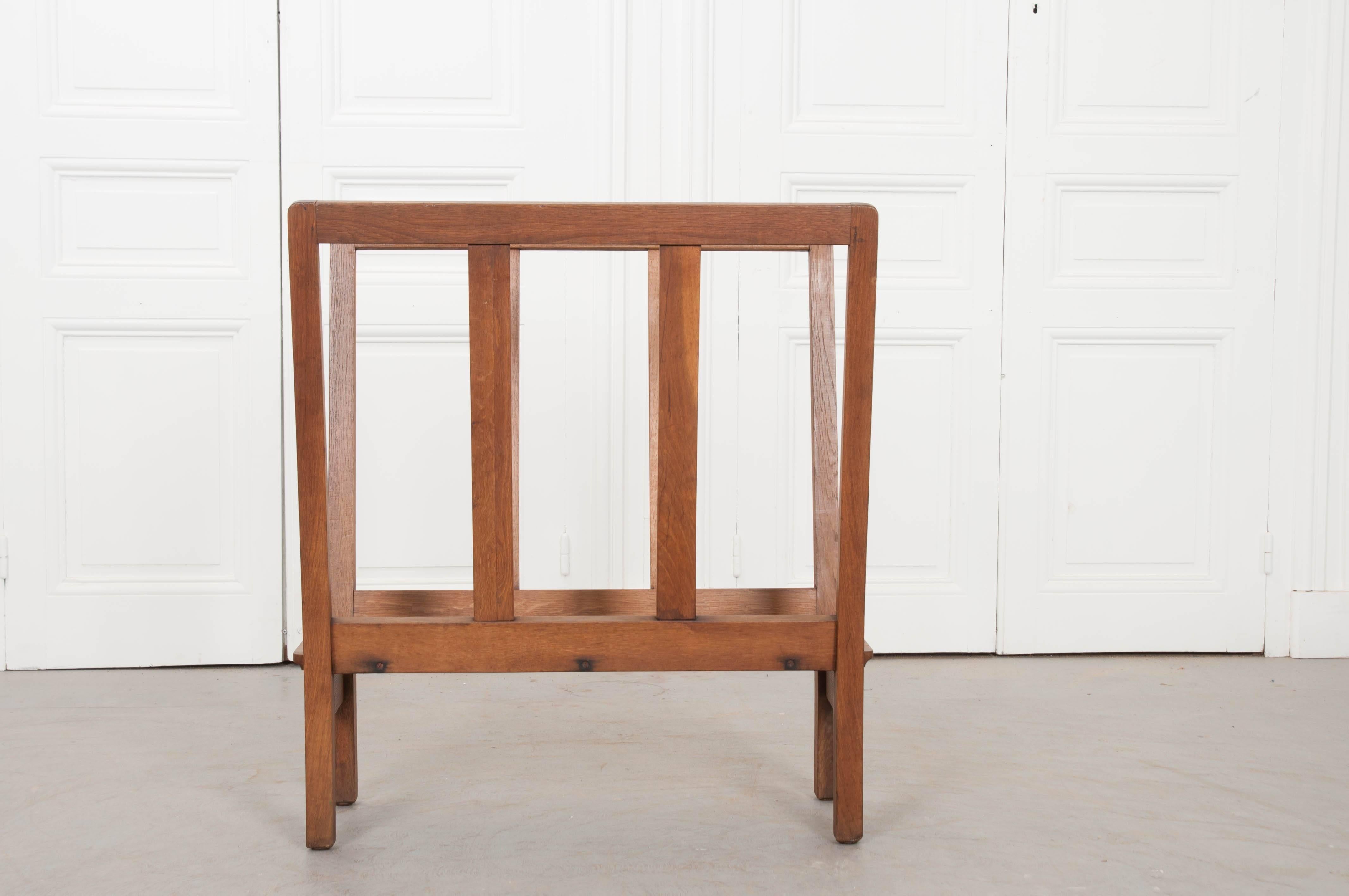 A beautiful solid-oak print rack from the early part of the 20th century, France. Used to keep building drawings organized, this specialized antique could also be used to store works of art and other large documents that cannot be bent. It is made