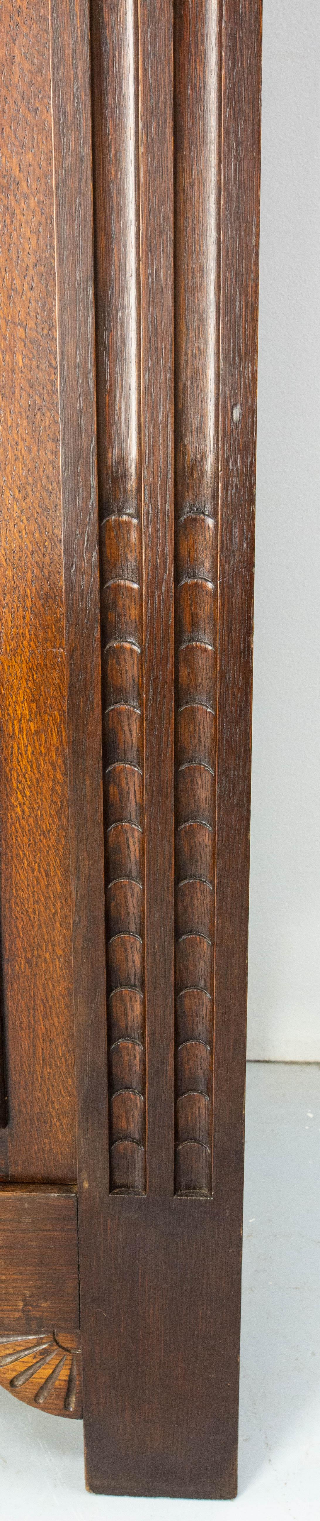 Buffet francese d'epoca in Oak e ferro battuto in stile neogotico Croce Basca del Medioevo in vendita 4