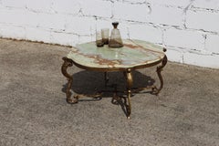 Table basse en laiton et marbre onyx vintage de style Louis XV-60s français