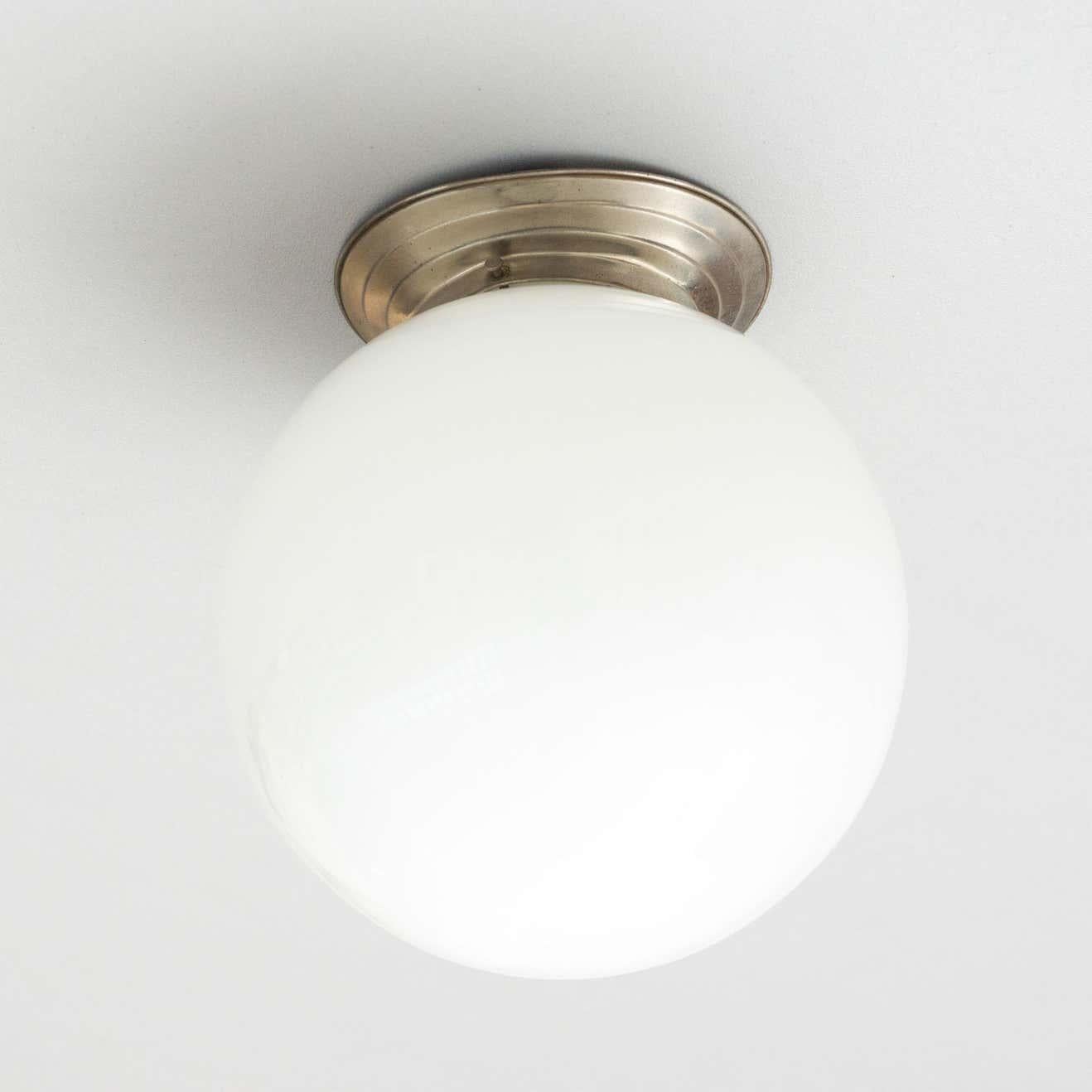 French Vintage Mid Century Modern Opaline Ceiling Lamp, circa 1940 In Good Condition For Sale In Barcelona, Barcelona