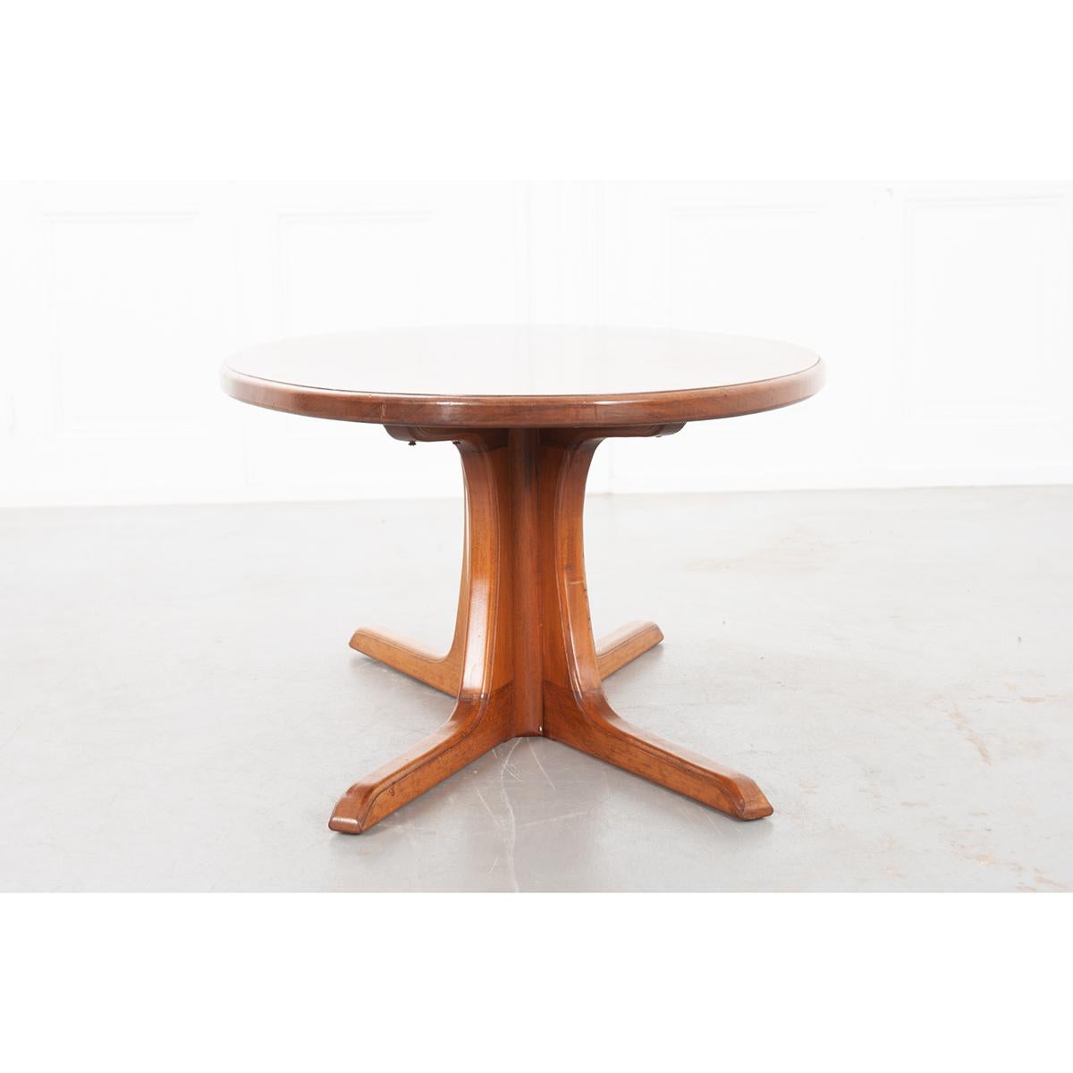 Mahogany French Vintage Oval Coffee Table For Sale