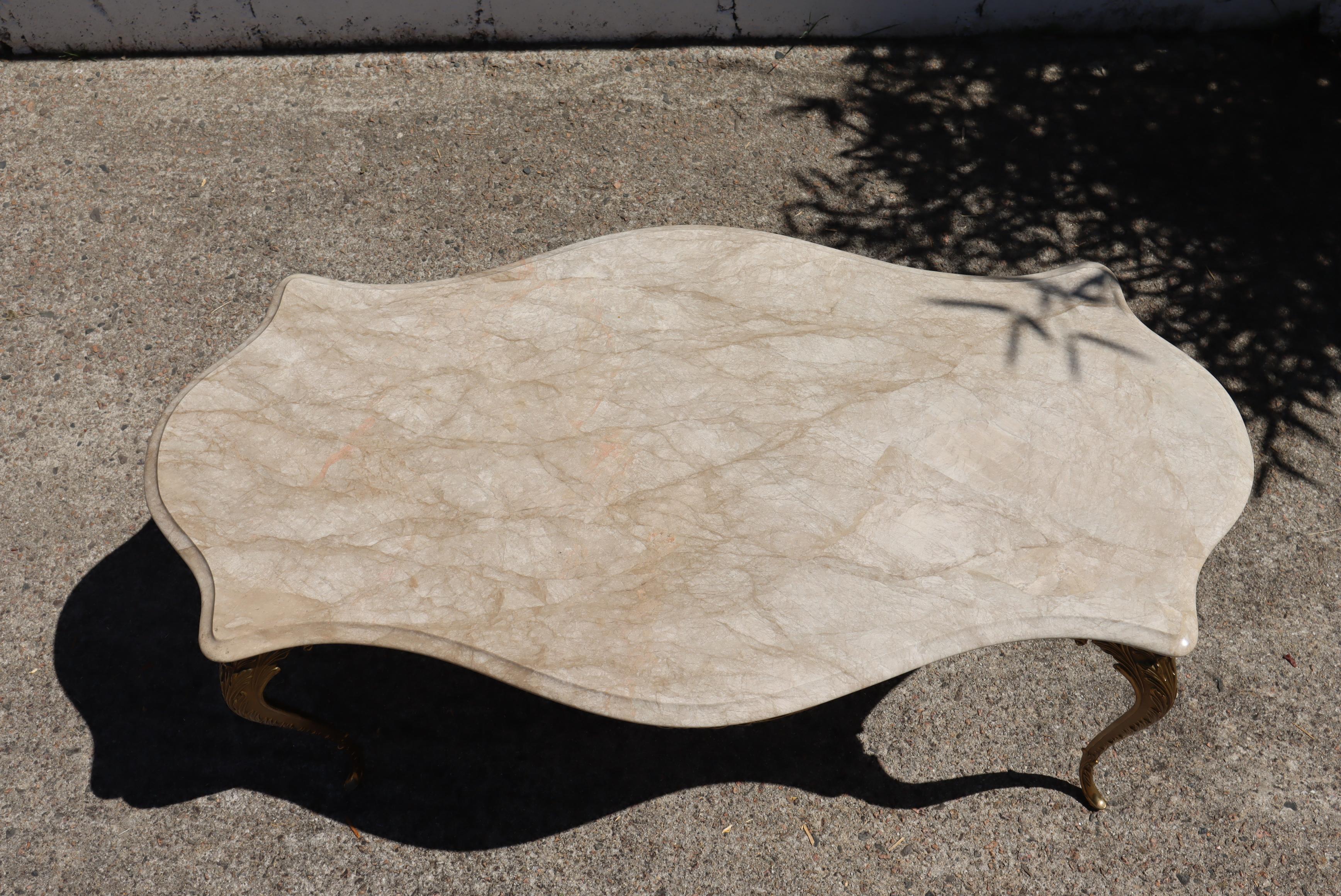 Late 20th Century French Vintage Oval Marble Brass Coffee Table-Cocktail Table-Style Louis XV-70s