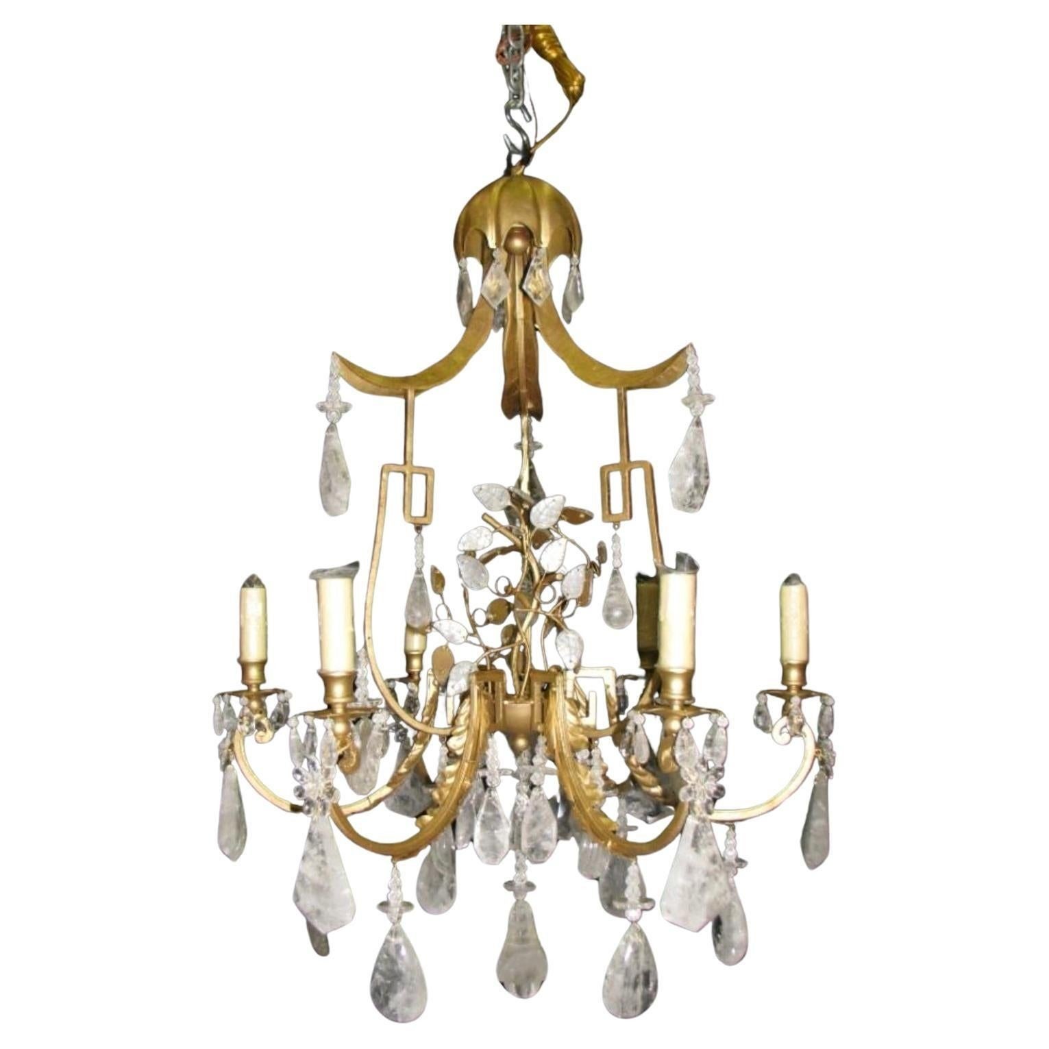 Lampadario francese d'epoca in cristallo di rocca e ferro battuto con foglia d'oro 23k