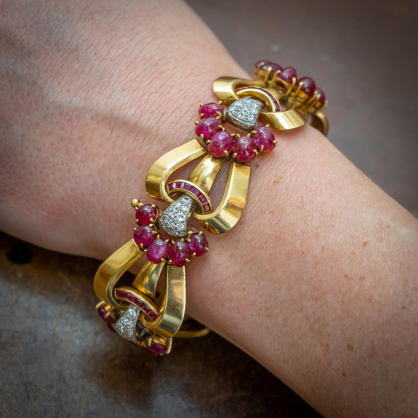 Retro French Vintage Ruby, Diamond and Gold Bracelet, circa 1947 For Sale