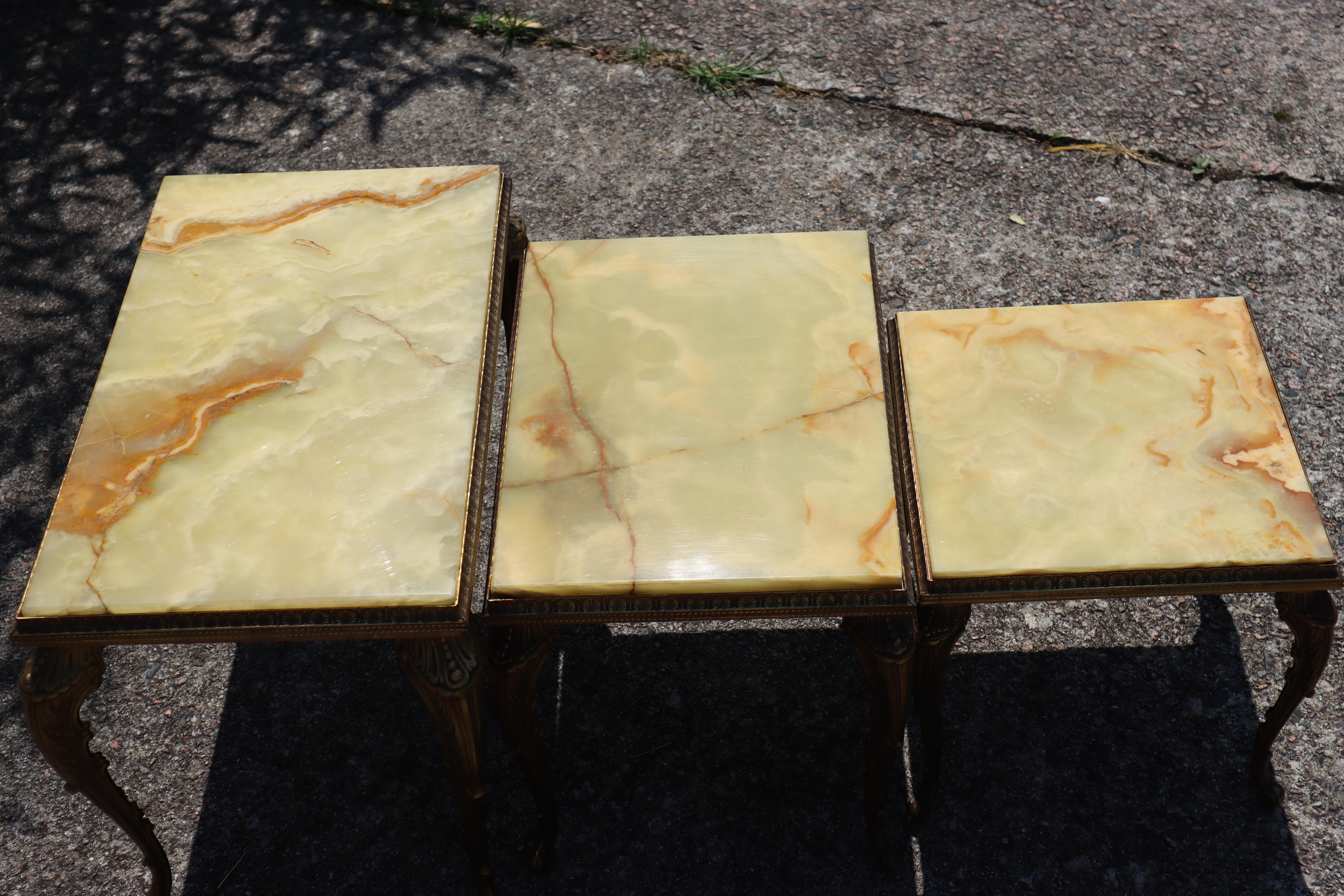 French Vintage Set of 3 Onyx Marble Brass Nesting Tables-Style Louis XV-70s 1