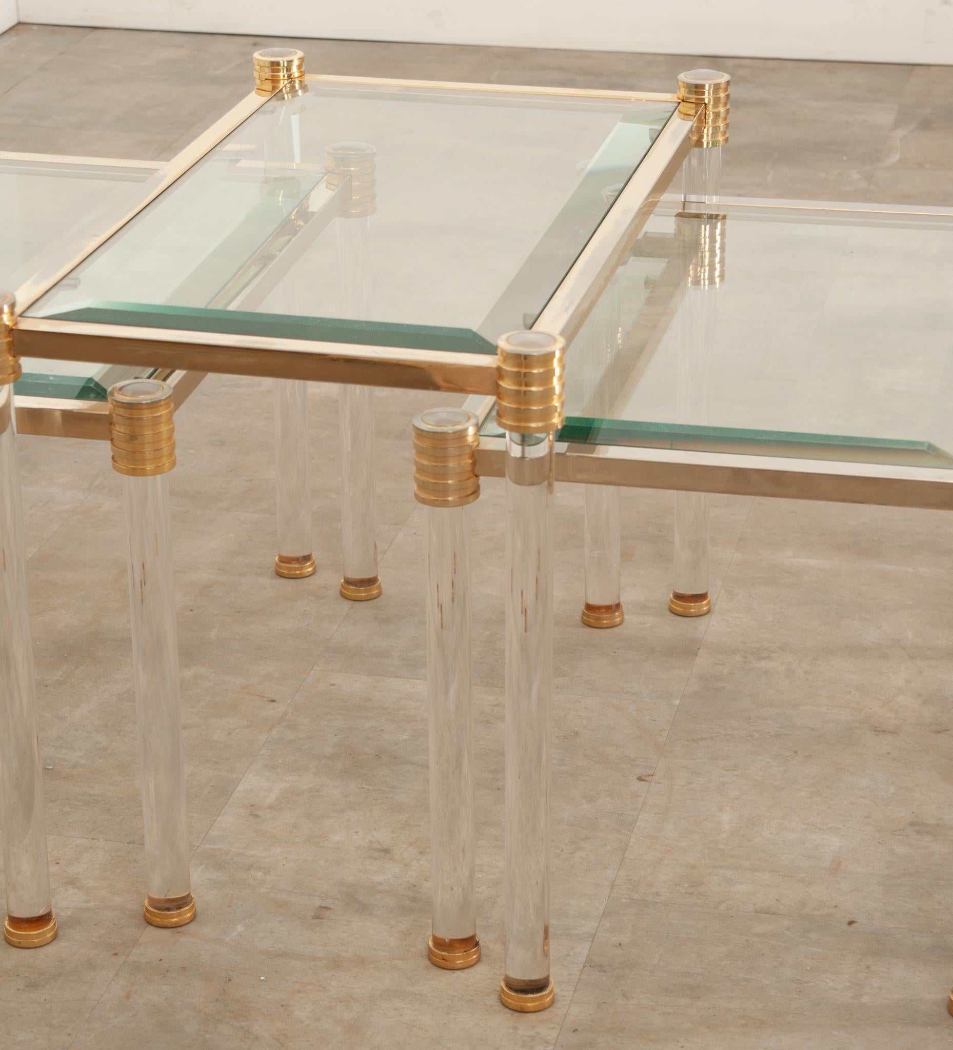 French Vintage Set of Brass & Glass Side Tables In Good Condition For Sale In Baton Rouge, LA