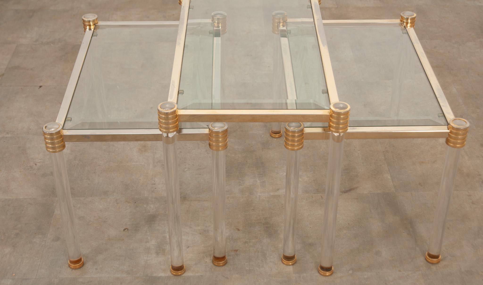 French Vintage Set of Brass & Glass Side Tables For Sale 1