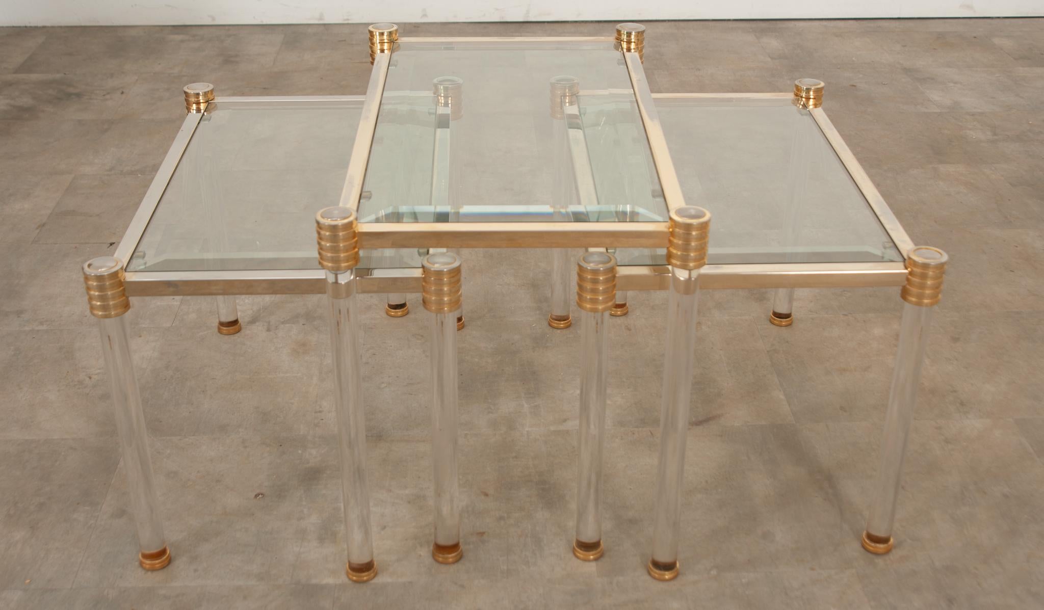 French Vintage Set of Brass & Glass Side Tables For Sale 2