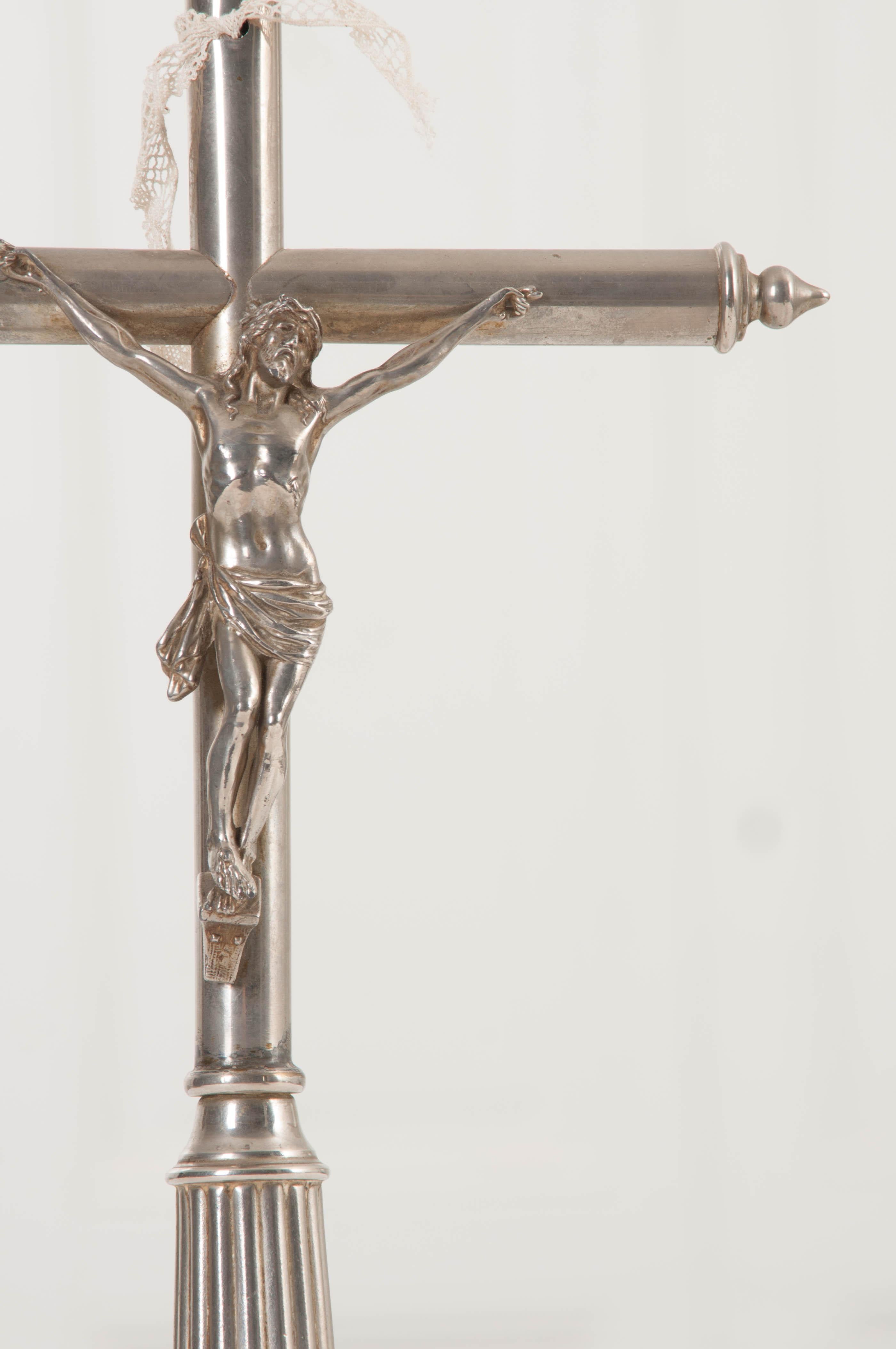 French Vintage Silver Plate Crucifix In Good Condition In Baton Rouge, LA