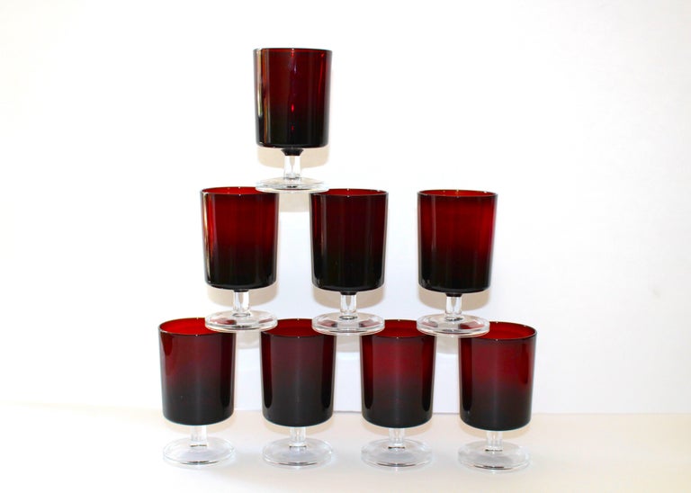 Hand-Crafted French Vintage Stemware Glasses in Ruby Red, Set of Eight, c. 1960s For Sale