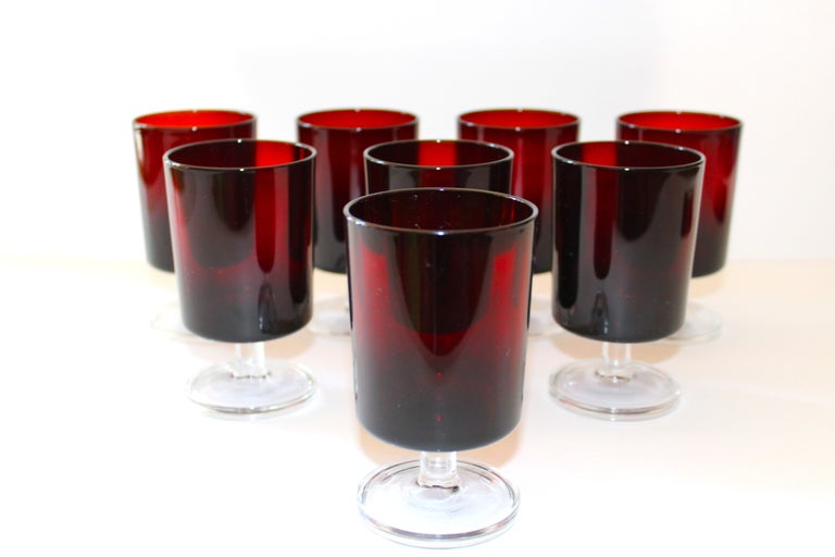 Mid-20th Century French Vintage Stemware Glasses in Ruby Red, Set of Eight, c. 1960s For Sale