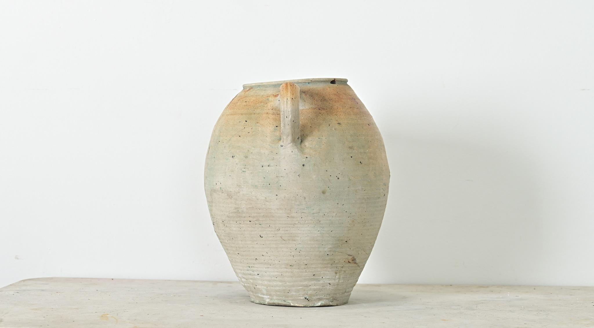 French Vintage Stoneware Glazed Jar with Handles (Französisch) im Angebot