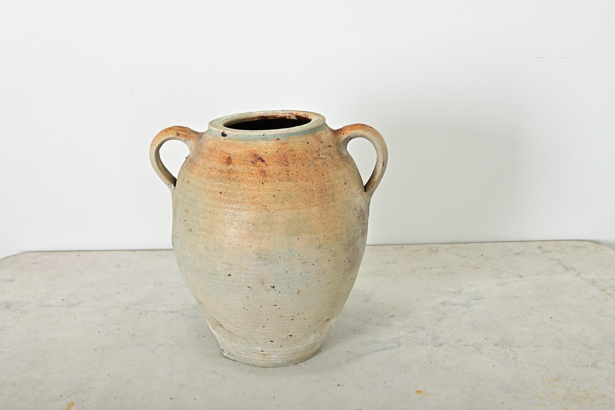 French Vintage Stoneware Glazed Jar with Handles (20. Jahrhundert) im Angebot