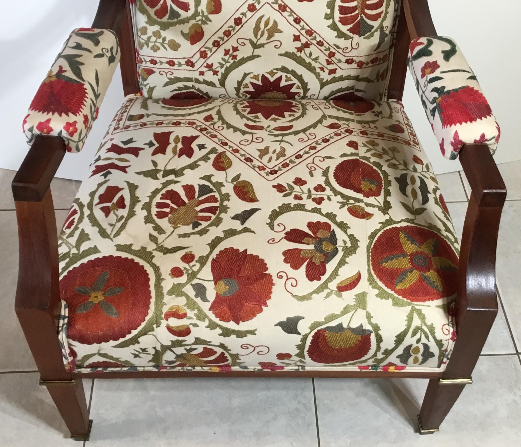 French Vintage Suzani Armchair In Good Condition In Delray Beach, FL