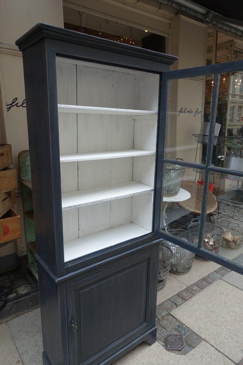 French Vintage Tallboy / Vitrine 2