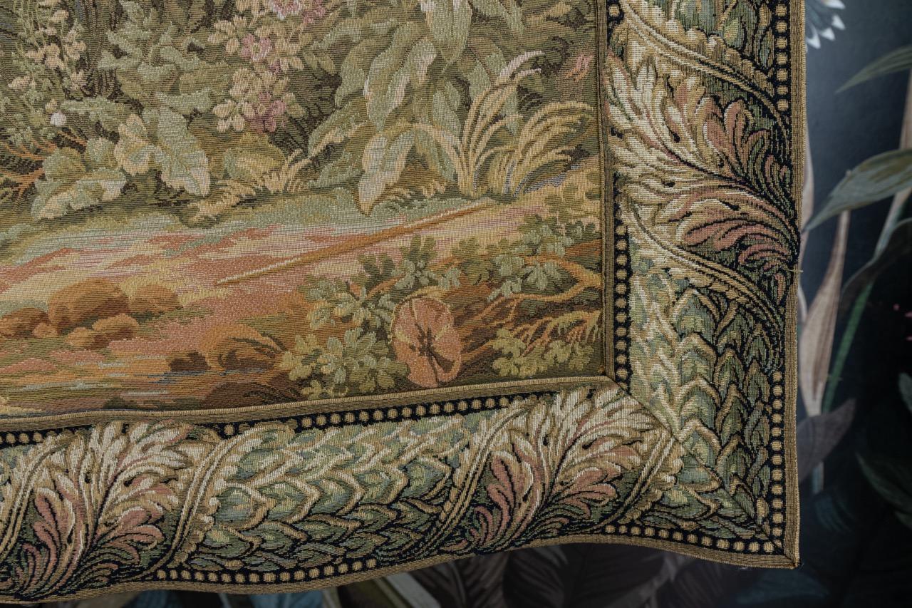 Arazzo francese d'epoca con paesaggio e ruota ad acqua in vendita 11