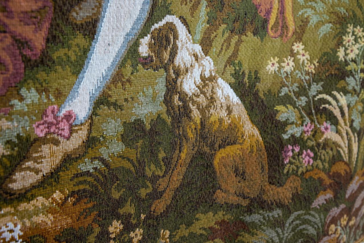 French Vintage Tapestry Wall Hanging Gallant Scene For Sale 10