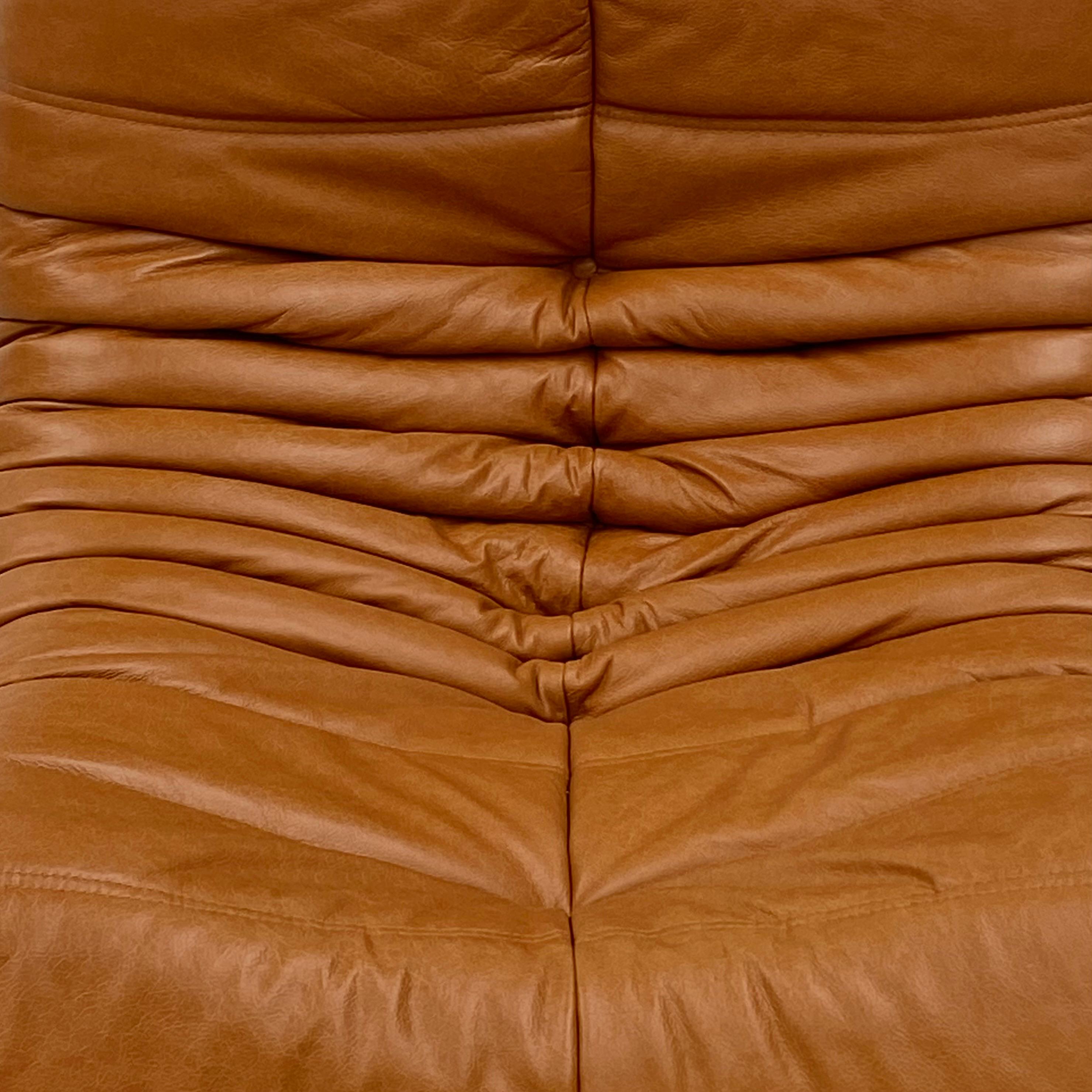 20th Century French Togo Chair in Light Brown Leather by Michel Ducaroy for Ligne Roset. For Sale