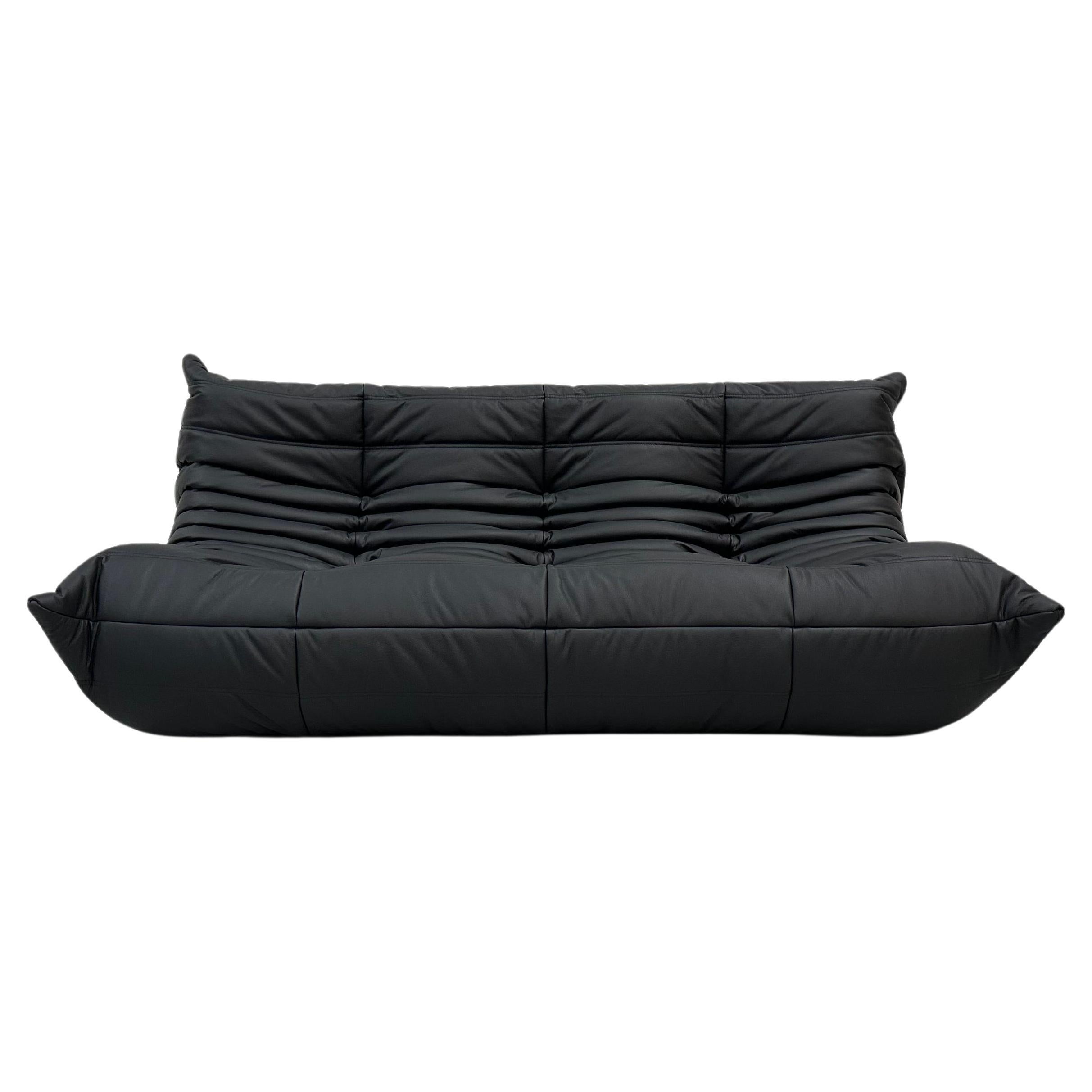 Französisches Vintage-Sofa Togo aus schwarzem Leder von Michel Ducaroy für Ligne Roset.