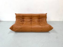 Sofá Togo Vintage Francés en Piel Marrón de Michel Ducaroy para Ligne Roset.