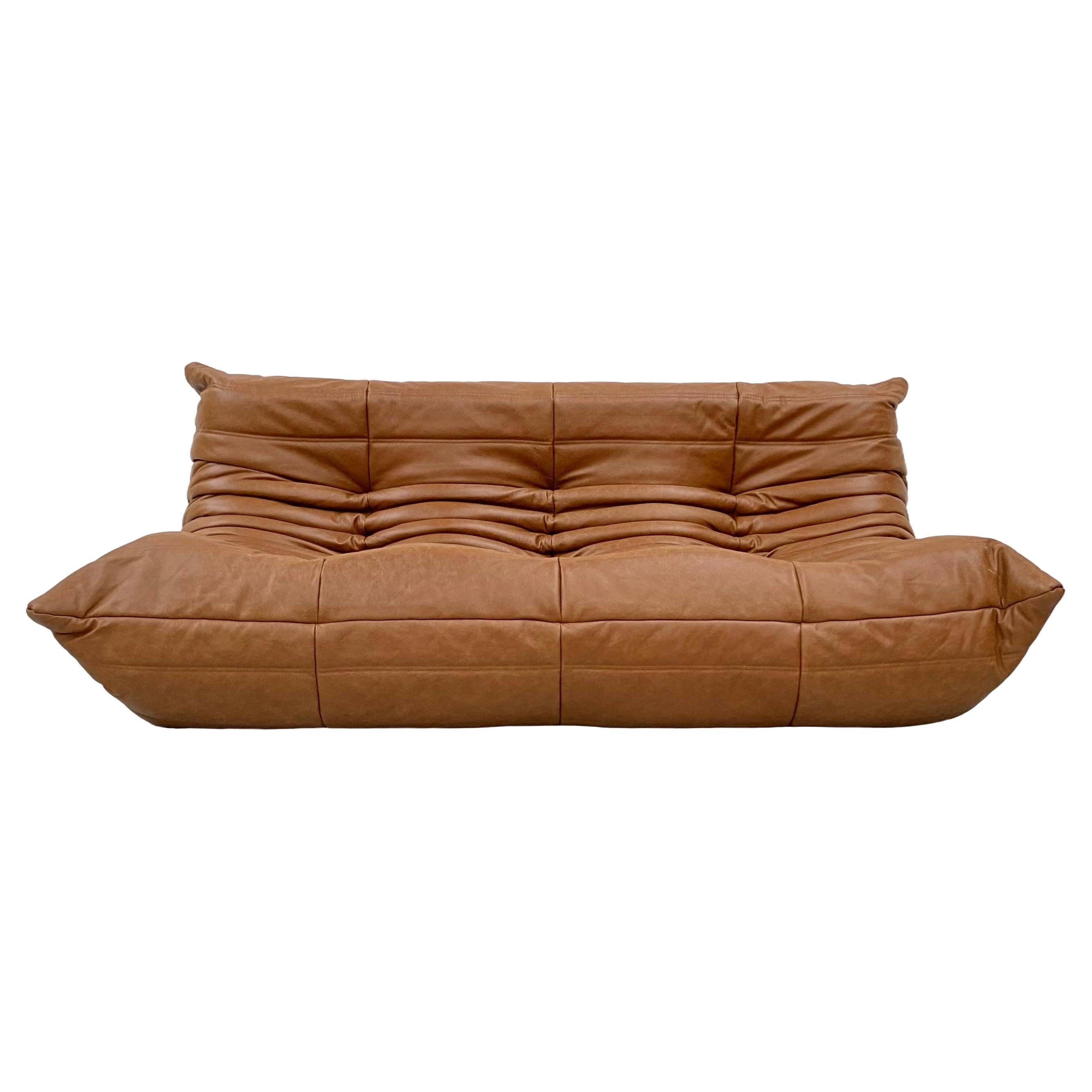 French Vintage Togo Sofa in Mid Brown Leather by Michel Ducaroy for Ligne Roset. For Sale