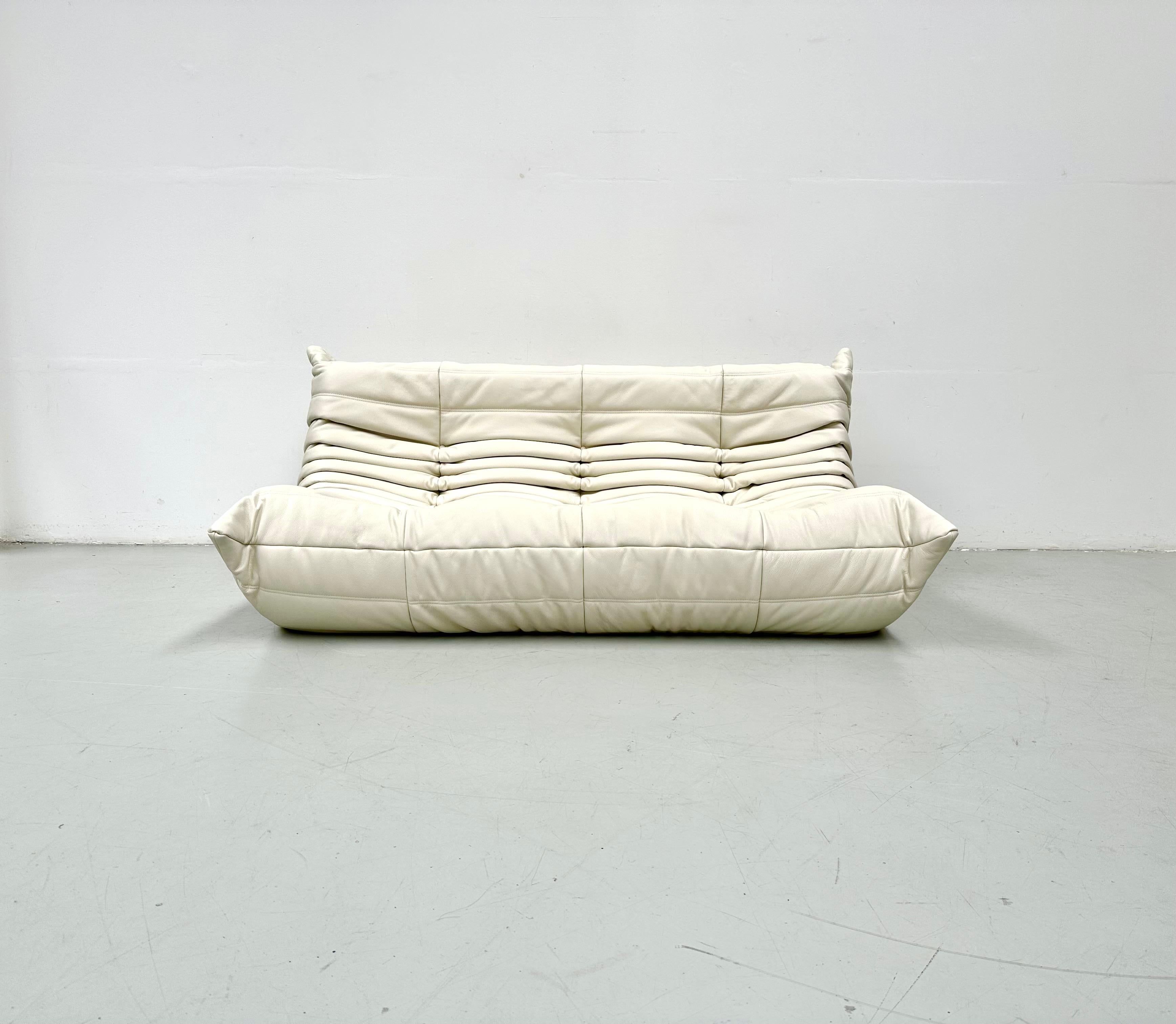 20th Century French Vintage Togo Sofa in White Leather by Michel Ducaroy for Ligne Roset.