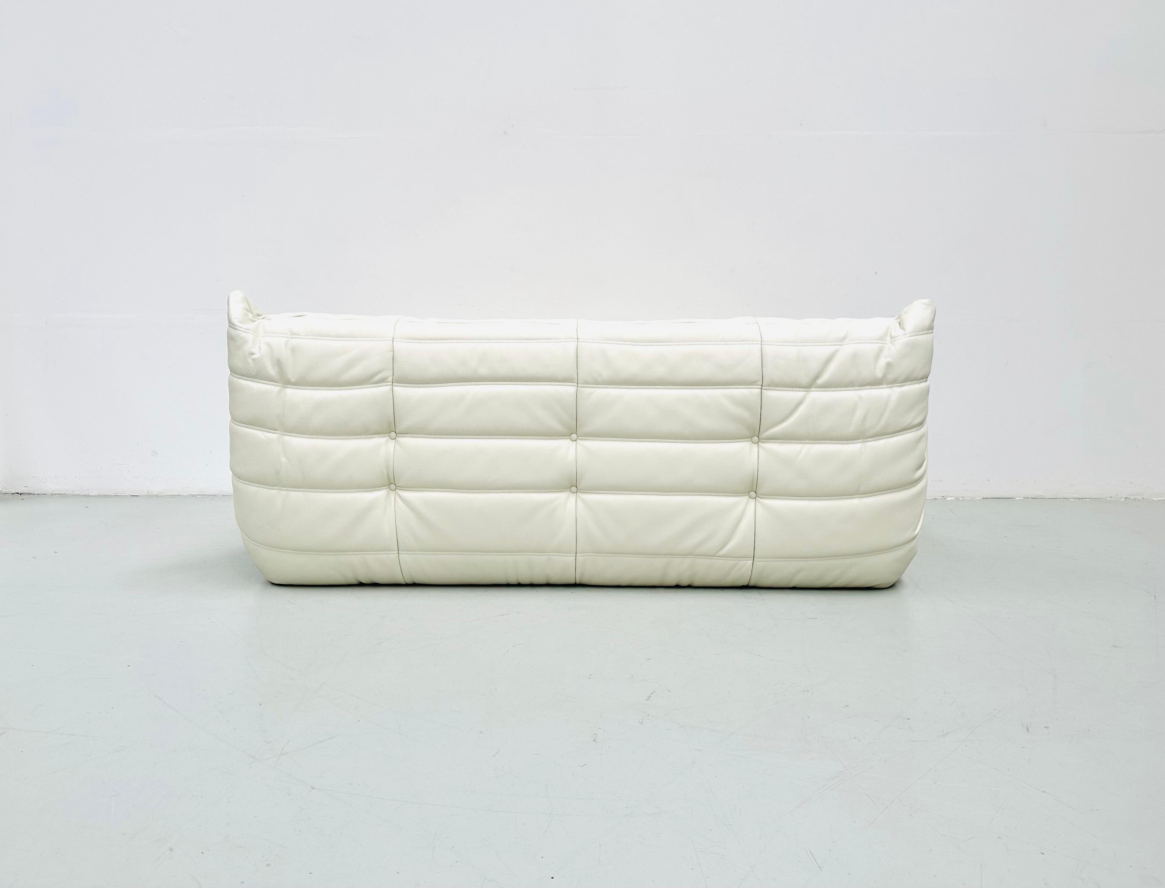 French Togo Sofa in White Leather by Michel Ducaroy for Ligne Roset. 3
